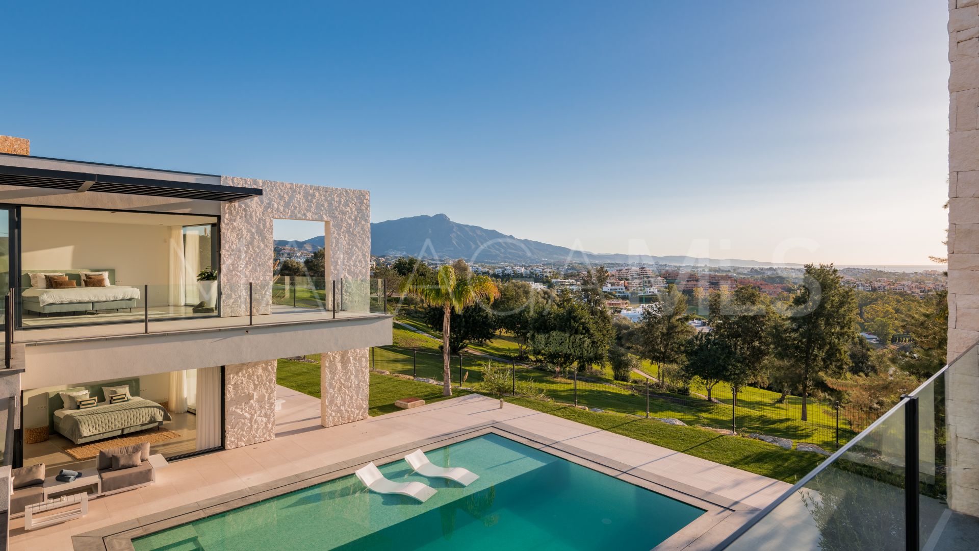 Villa for sale in Atalaya Hills with 5 bedrooms