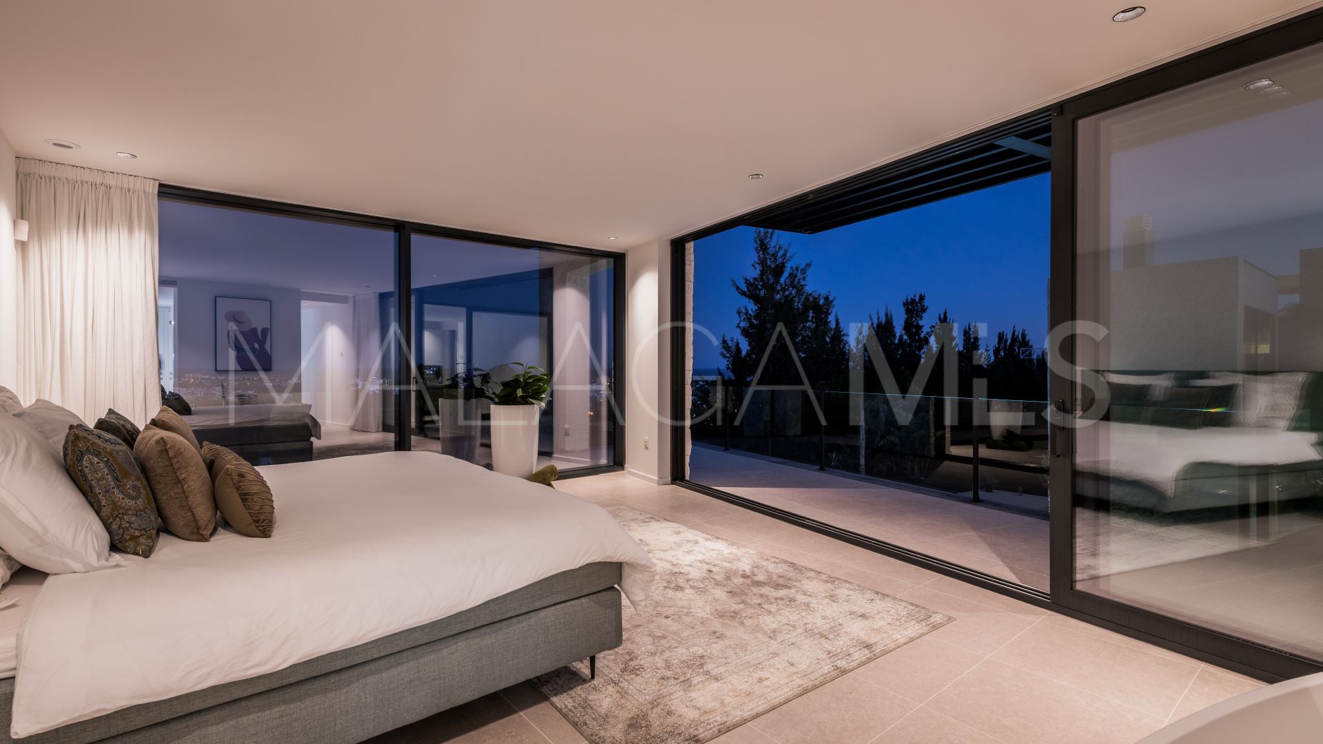 Villa for sale in Atalaya Hills with 5 bedrooms