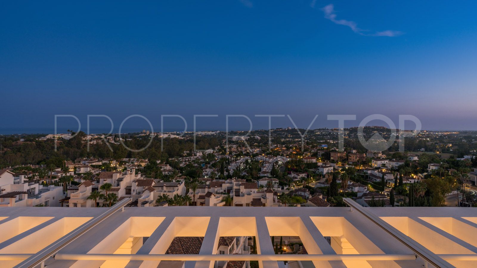 9 Lions Residences, atico duplex de 5 dormitorios en venta