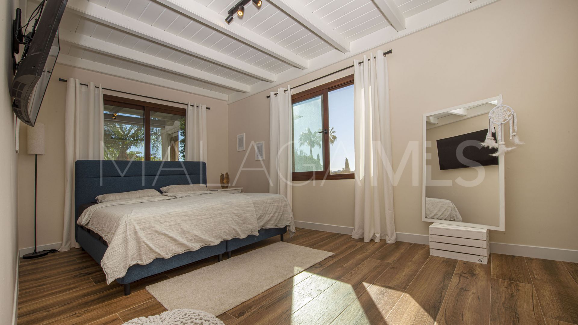 Villa for sale in Mijas Golf