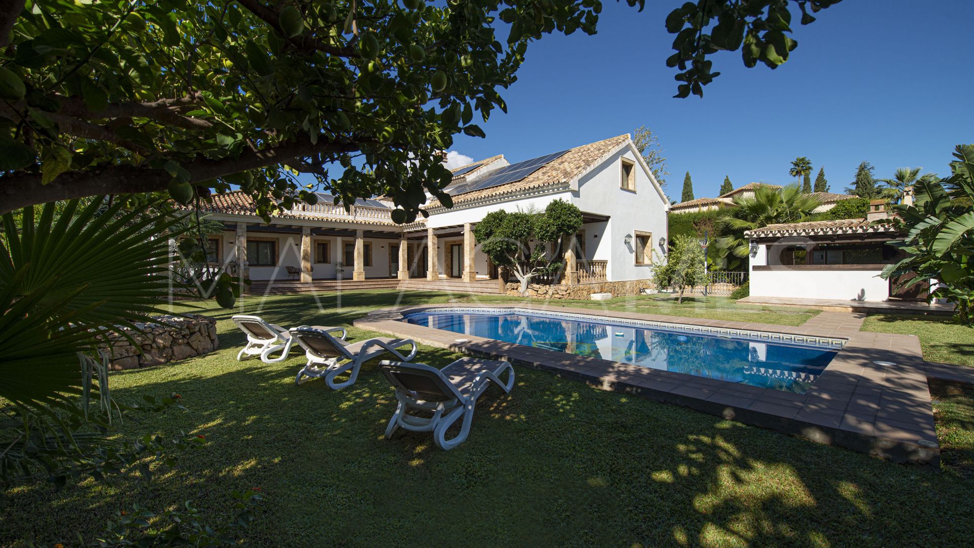 Villa for sale in Mijas Golf