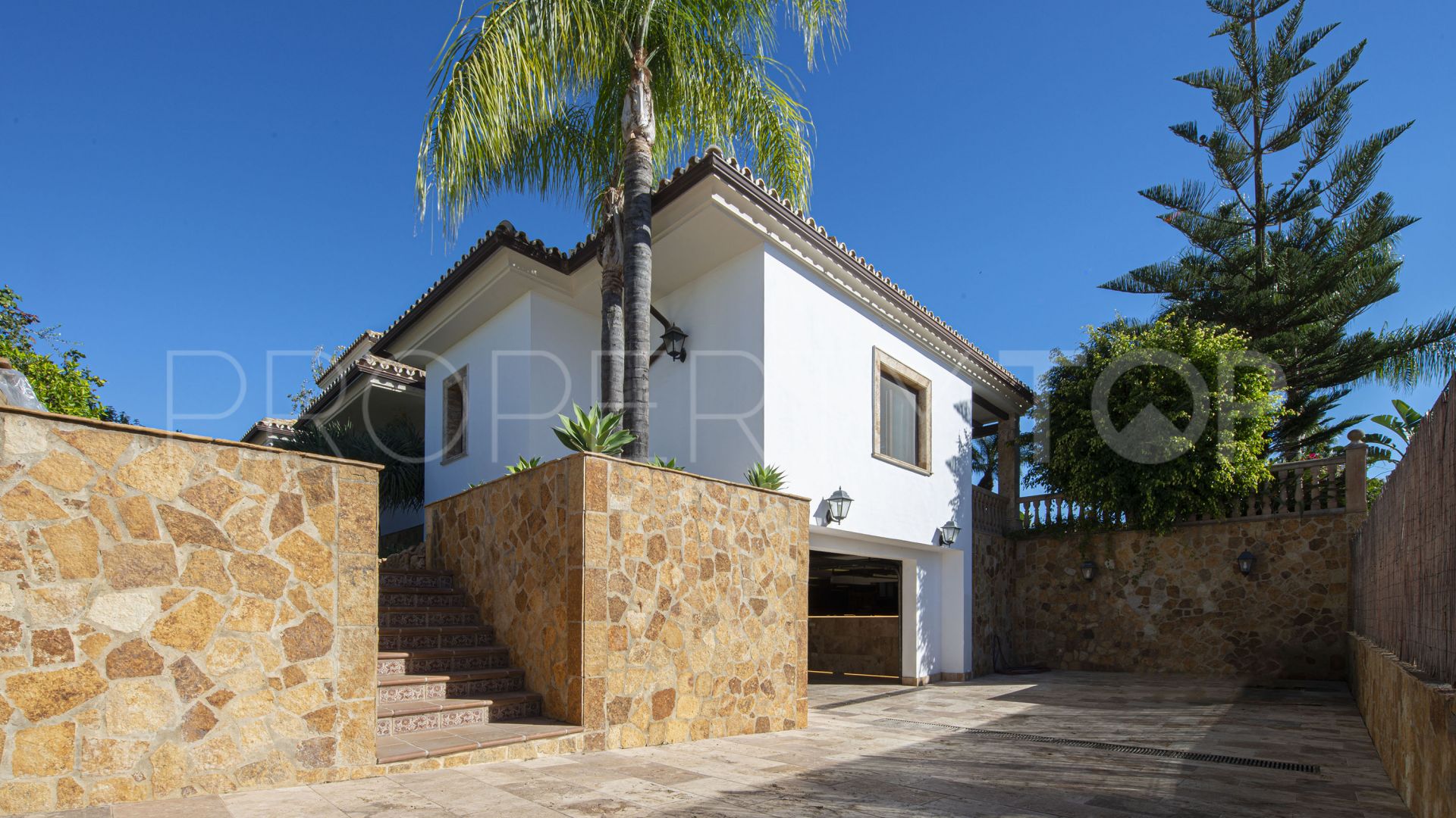 Villa de 5 dormitorios a la venta en Mijas Golf