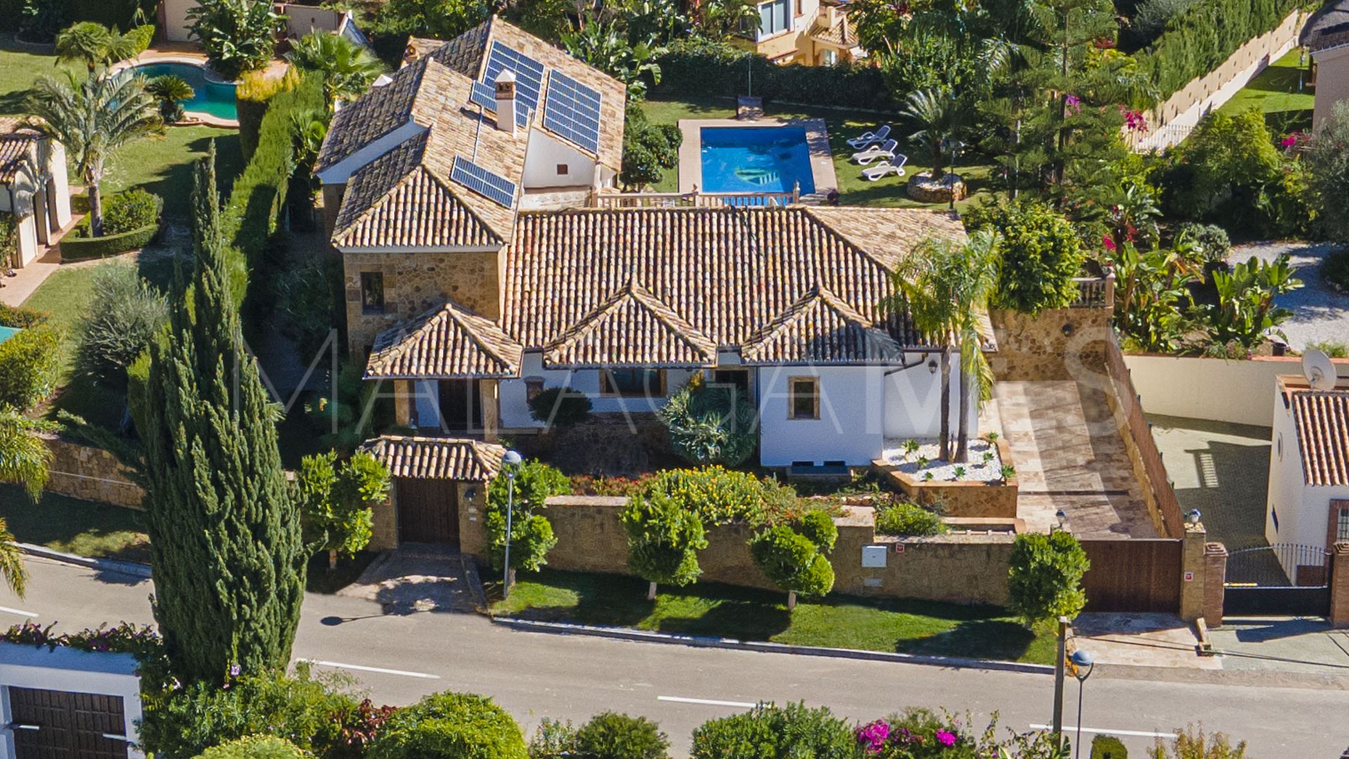 Villa for sale in Mijas Golf