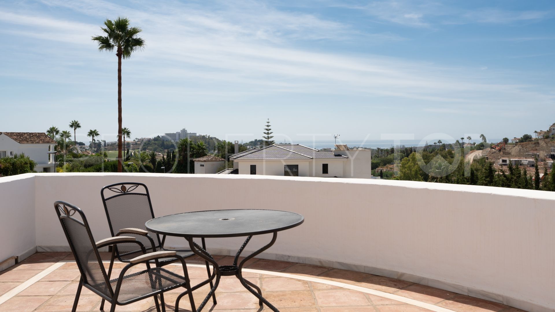 For sale Altos del Paraiso 4 bedrooms villa