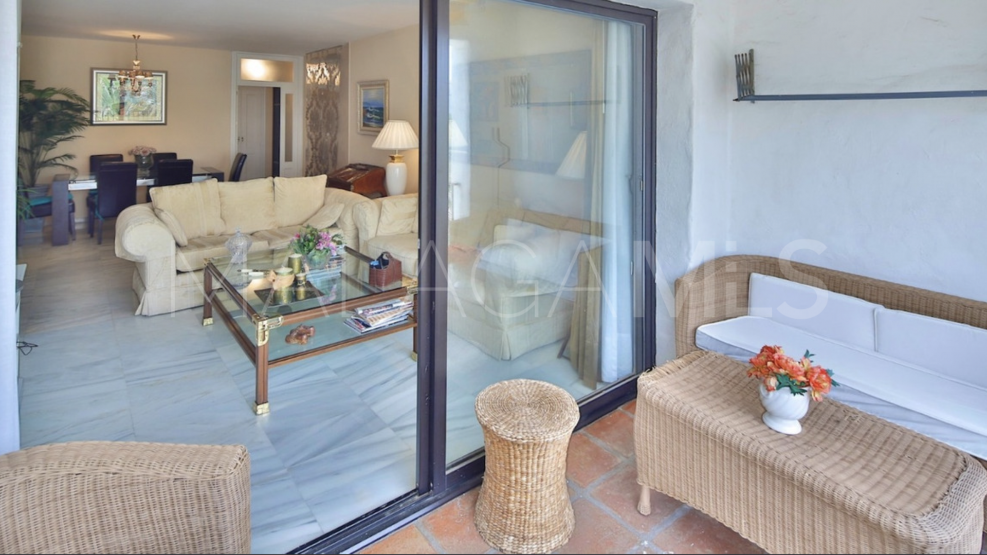 For sale apartment with 2 bedrooms in Jardines del Puerto