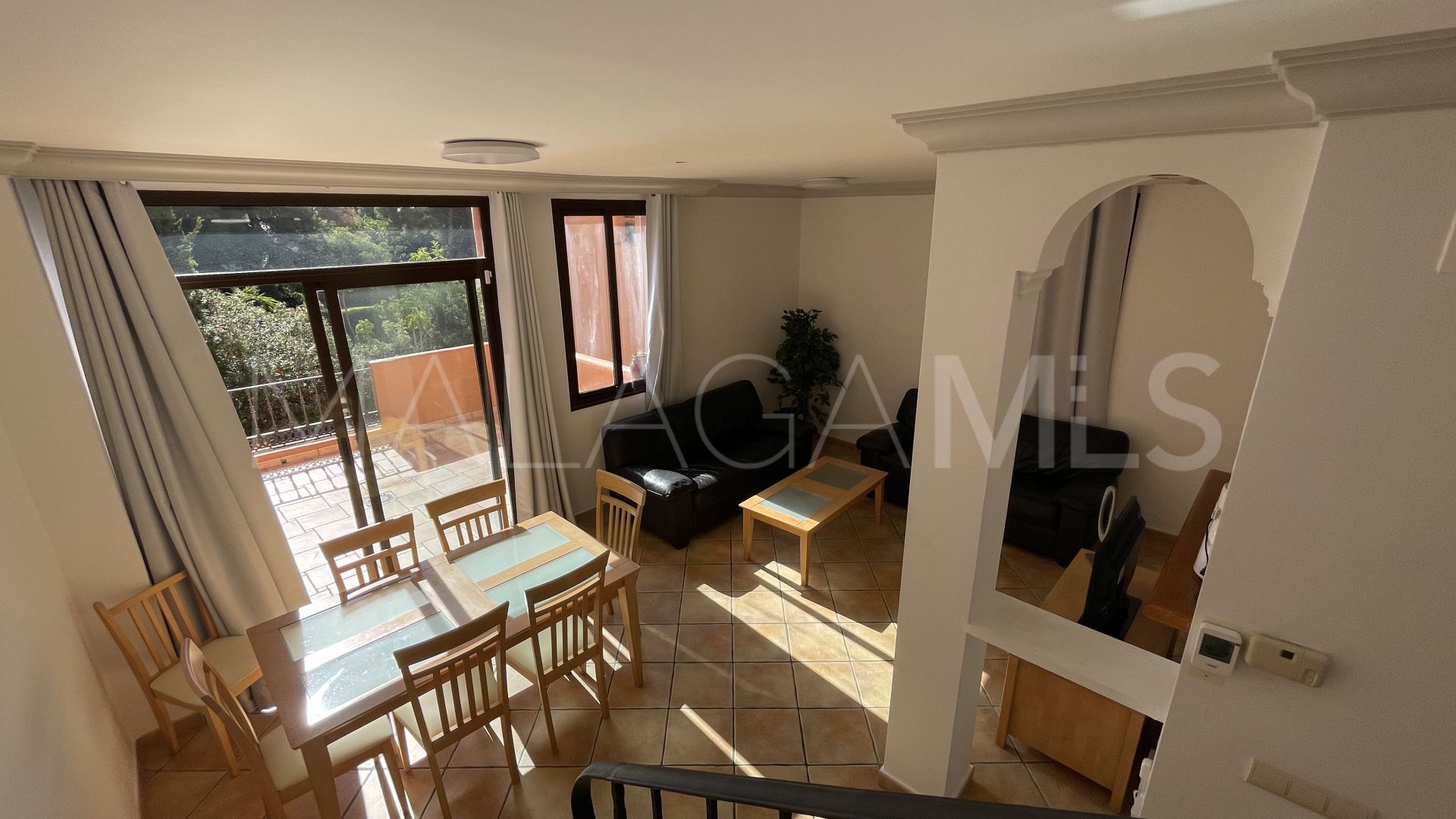 Duplex penthouse for sale in Cancelada
