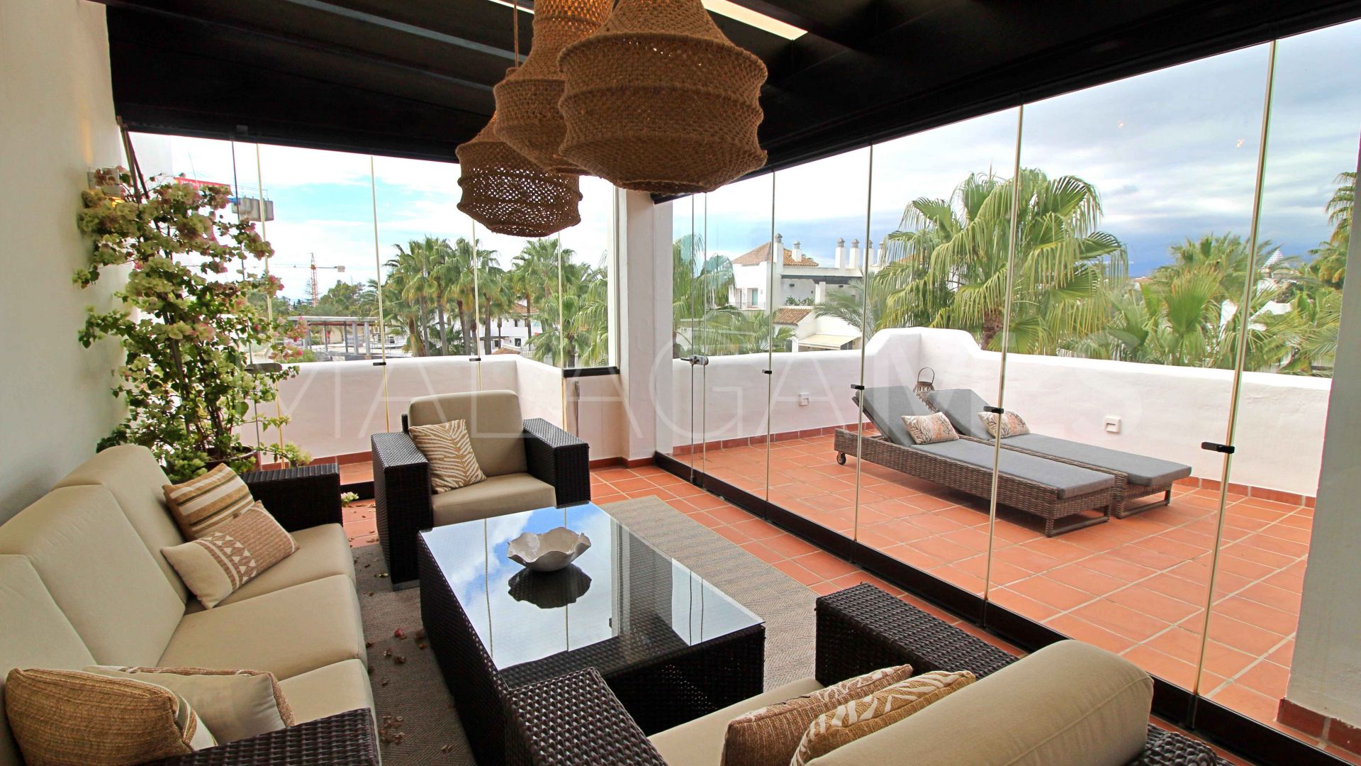Duplex penthouse for sale in Jardines de la Aldaba