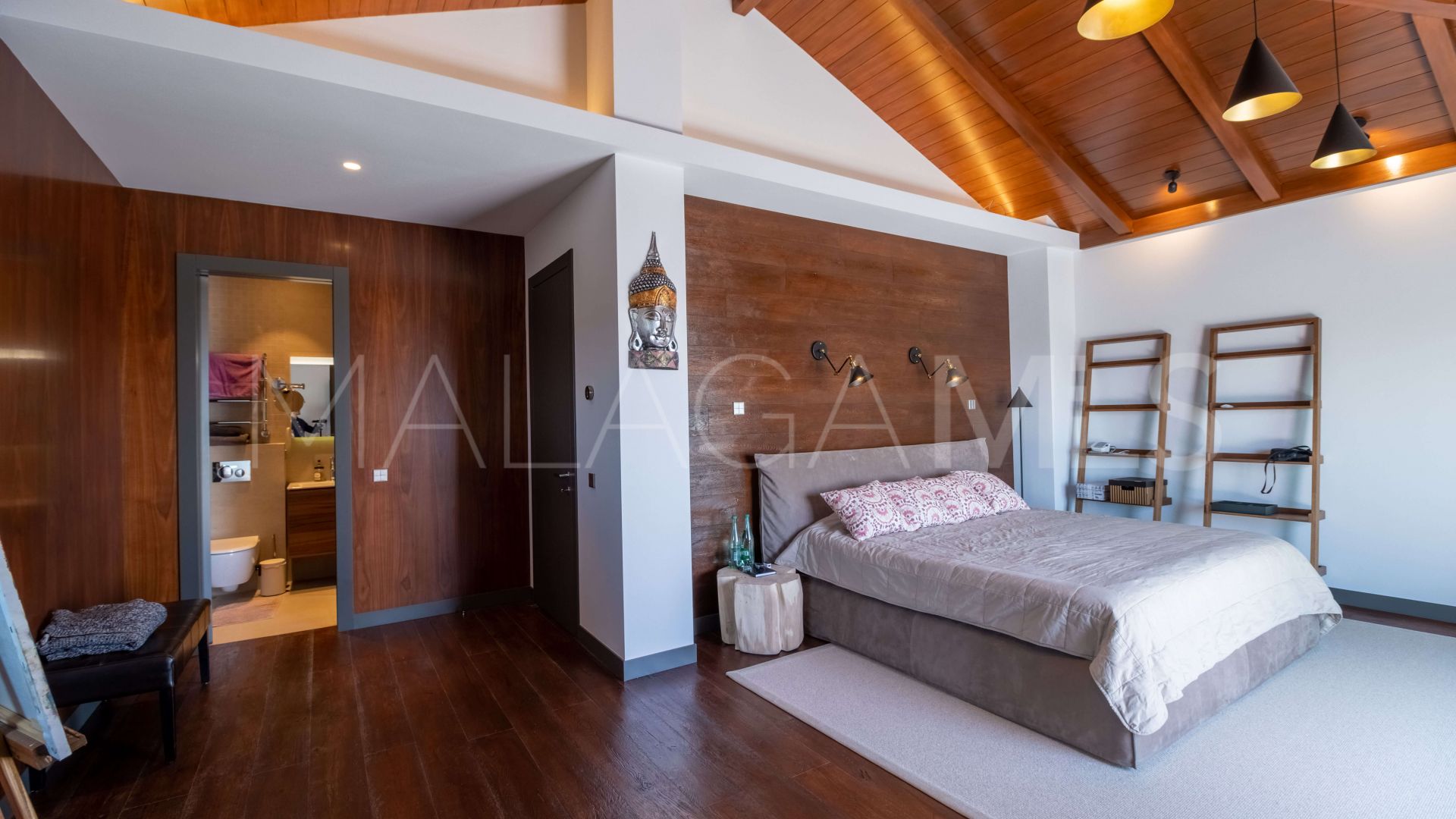 Se vende villa de 12 bedrooms in La Reserva de Alcuzcuz