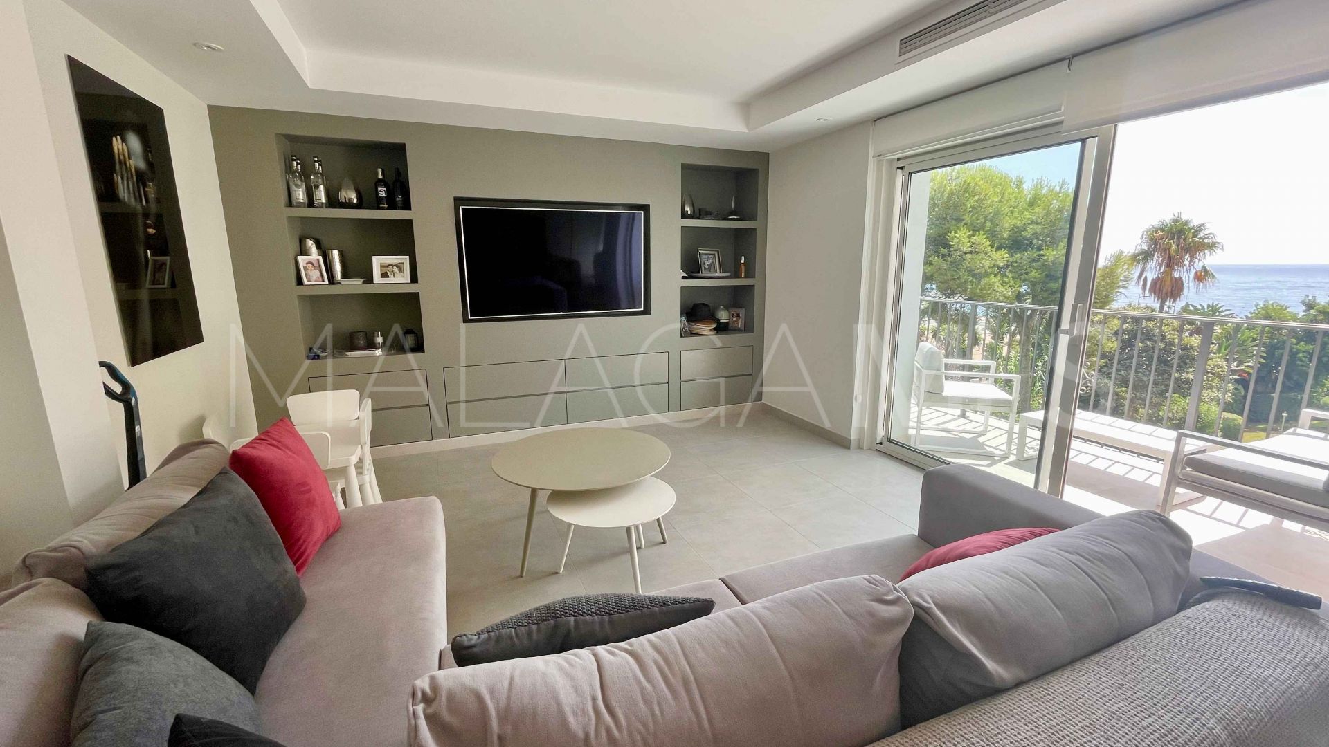 Buy apartamento in Andalucia del Mar with 3 bedrooms