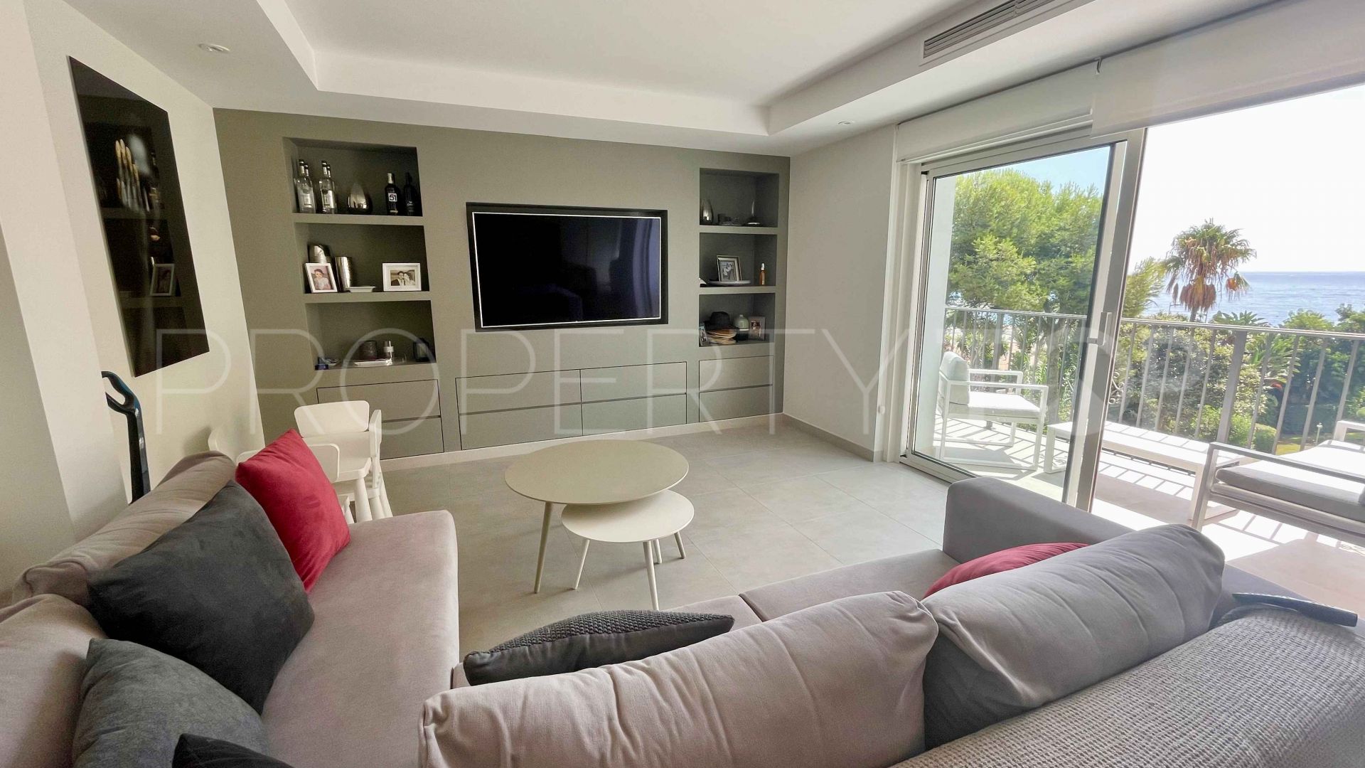 Comprar apartamento en Andalucia del Mar con 3 dormitorios