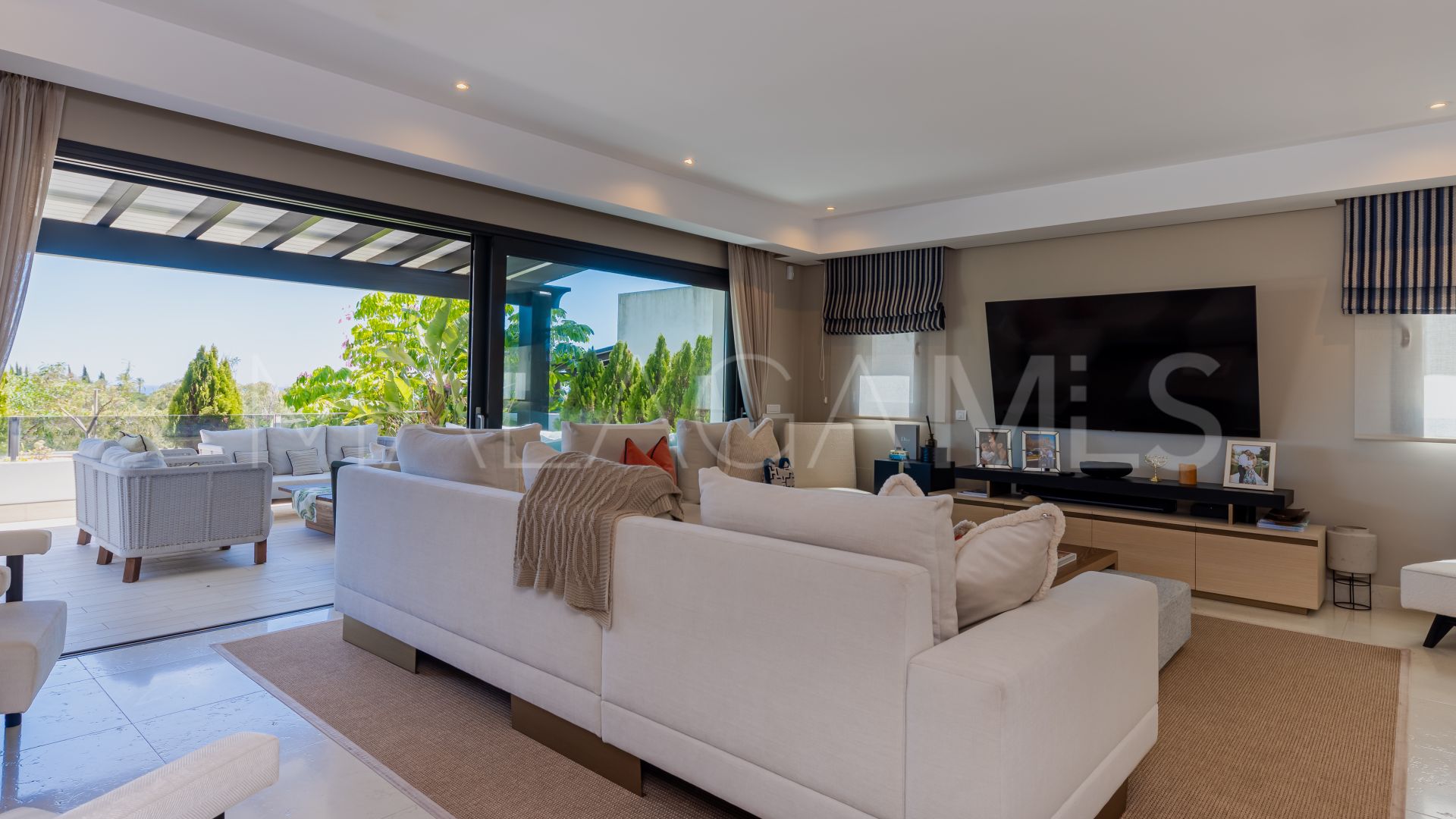 Villa for sale in Las Lomas del Marbella Club