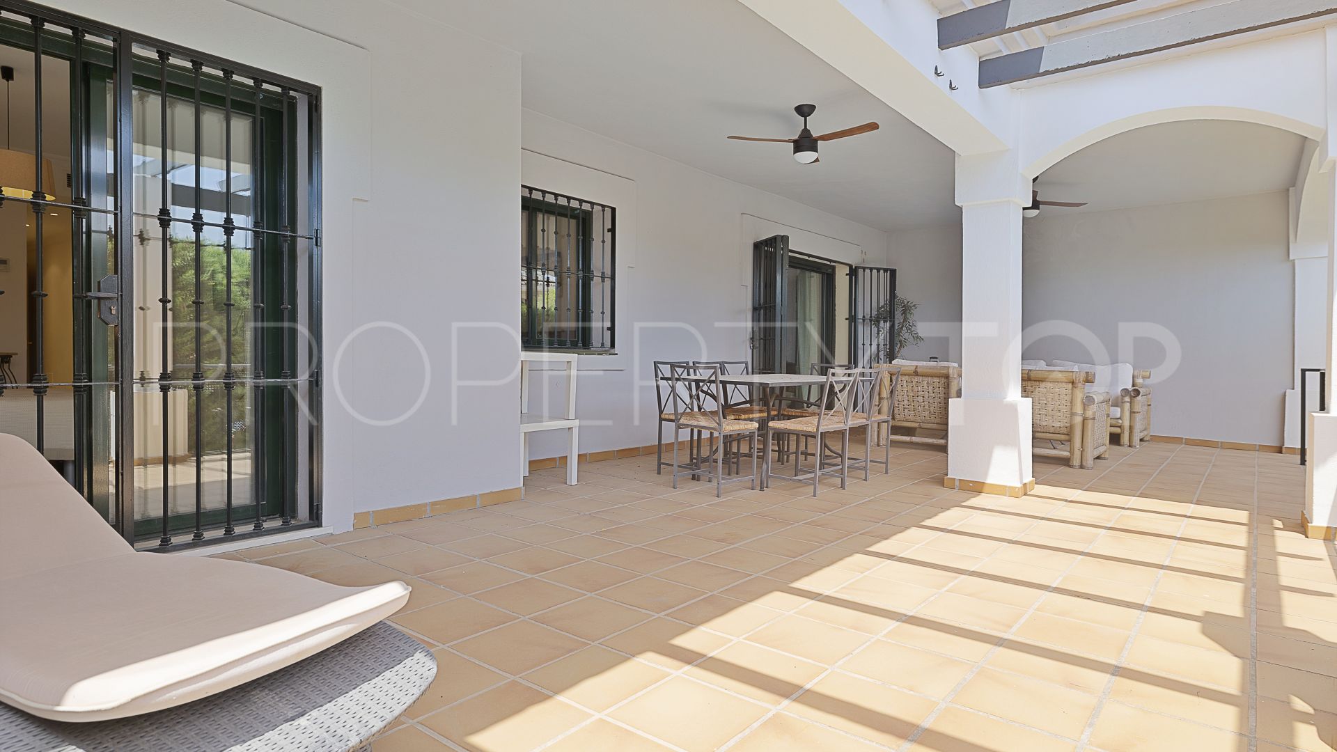 Apartment for sale in San Pedro de Alcantara with 3 bedrooms