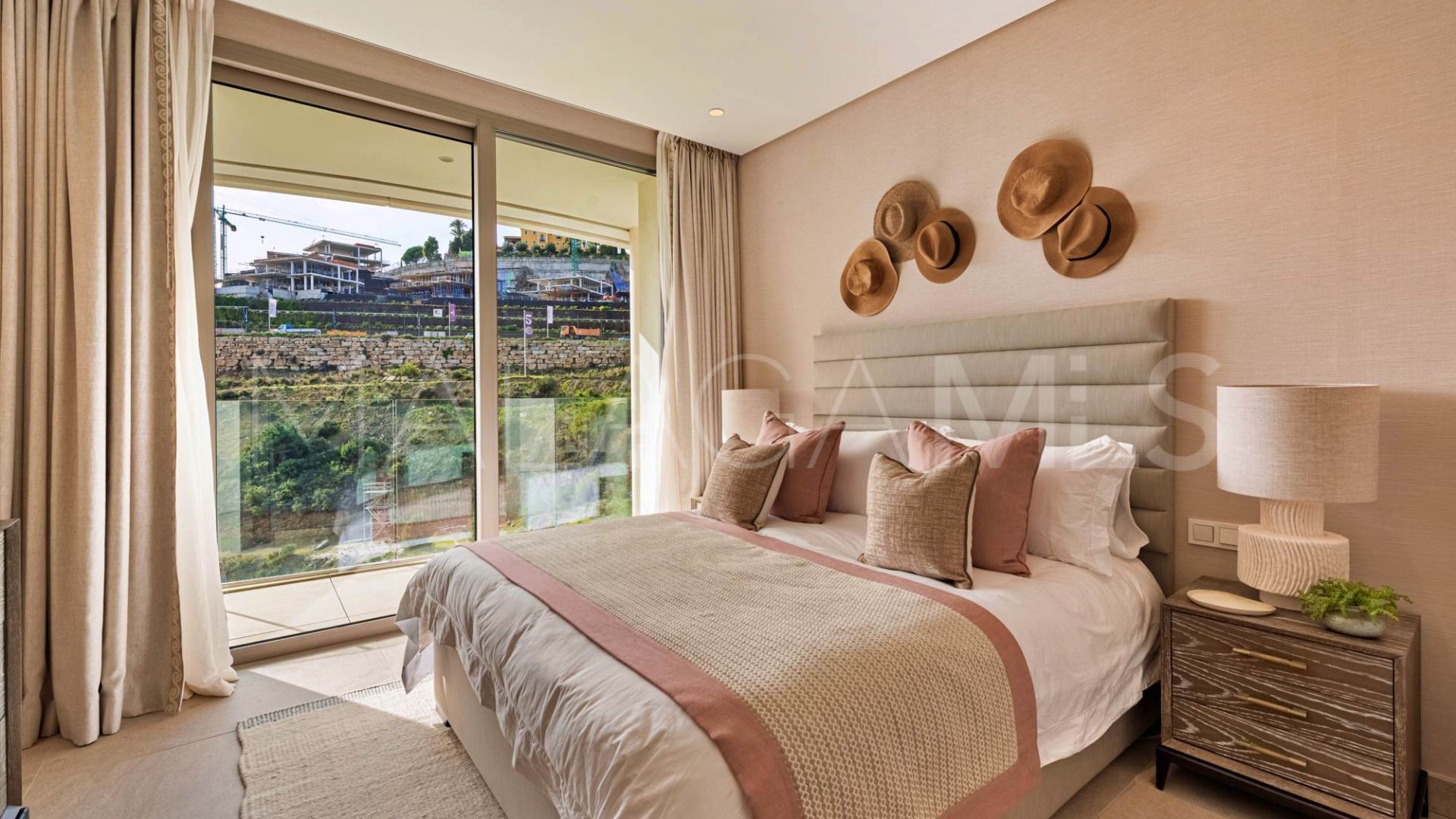 Erdgeschosswohnung for sale in The View Marbella