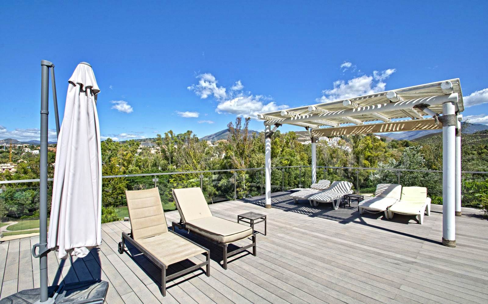 Villa for sale in Aloha