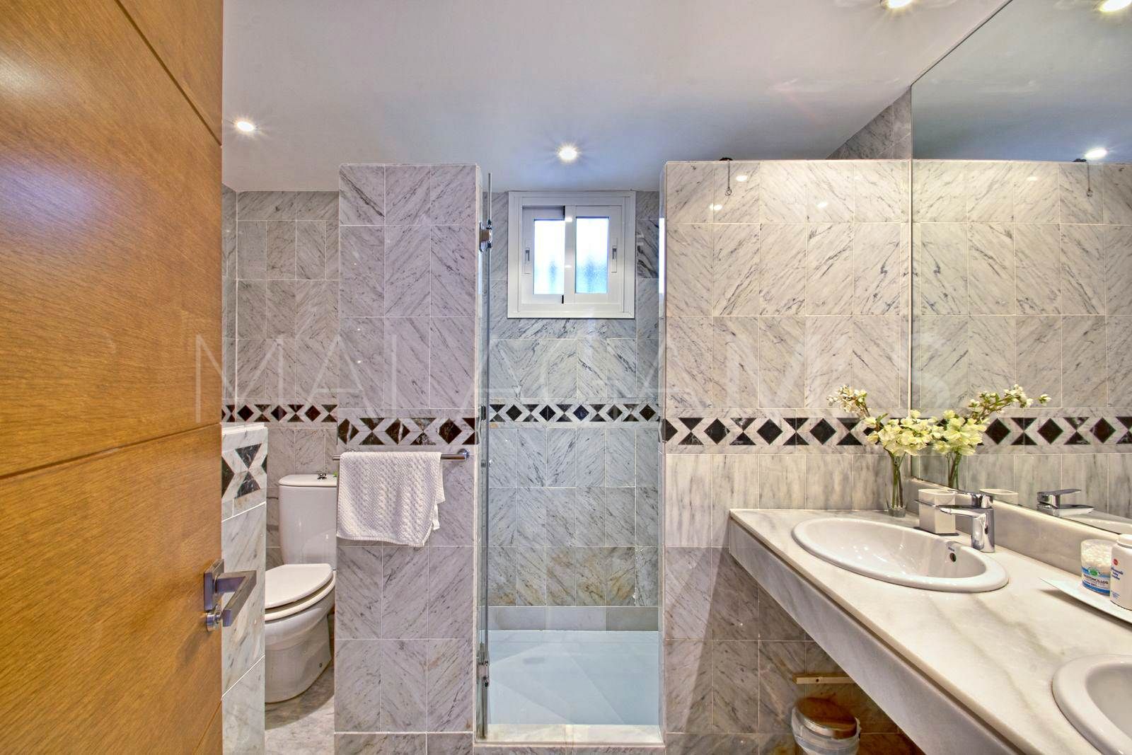 Villa for sale in Aloha