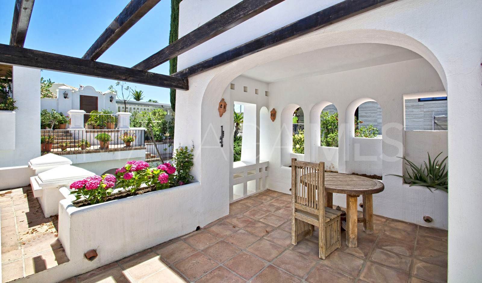 Villa for sale in Aloha