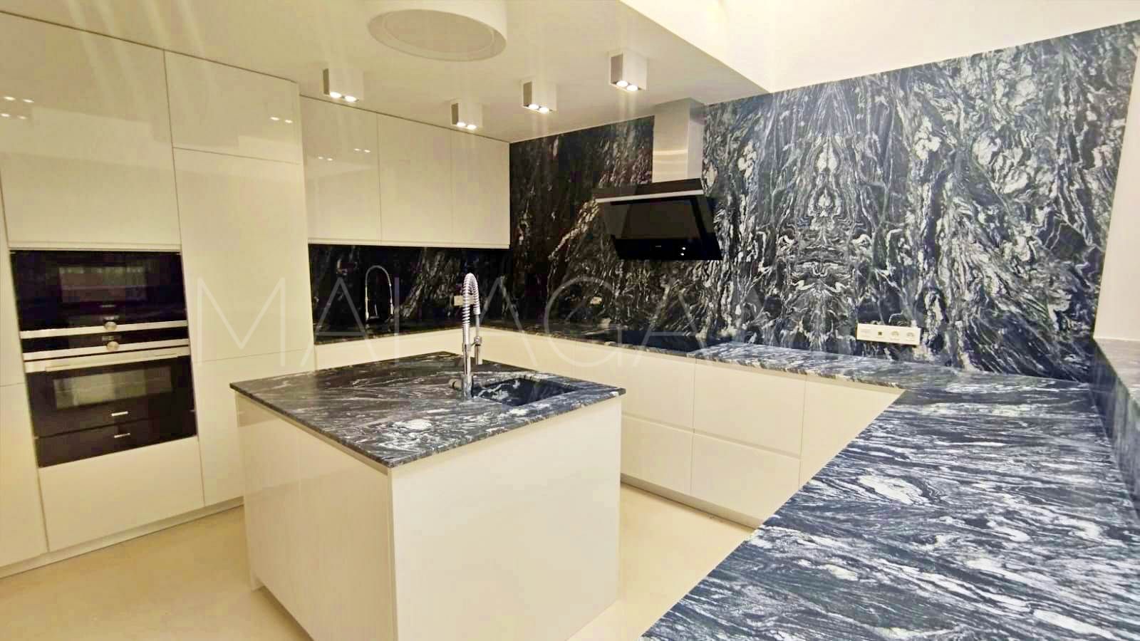 Ground floor duplex for sale in Gray D'Albion