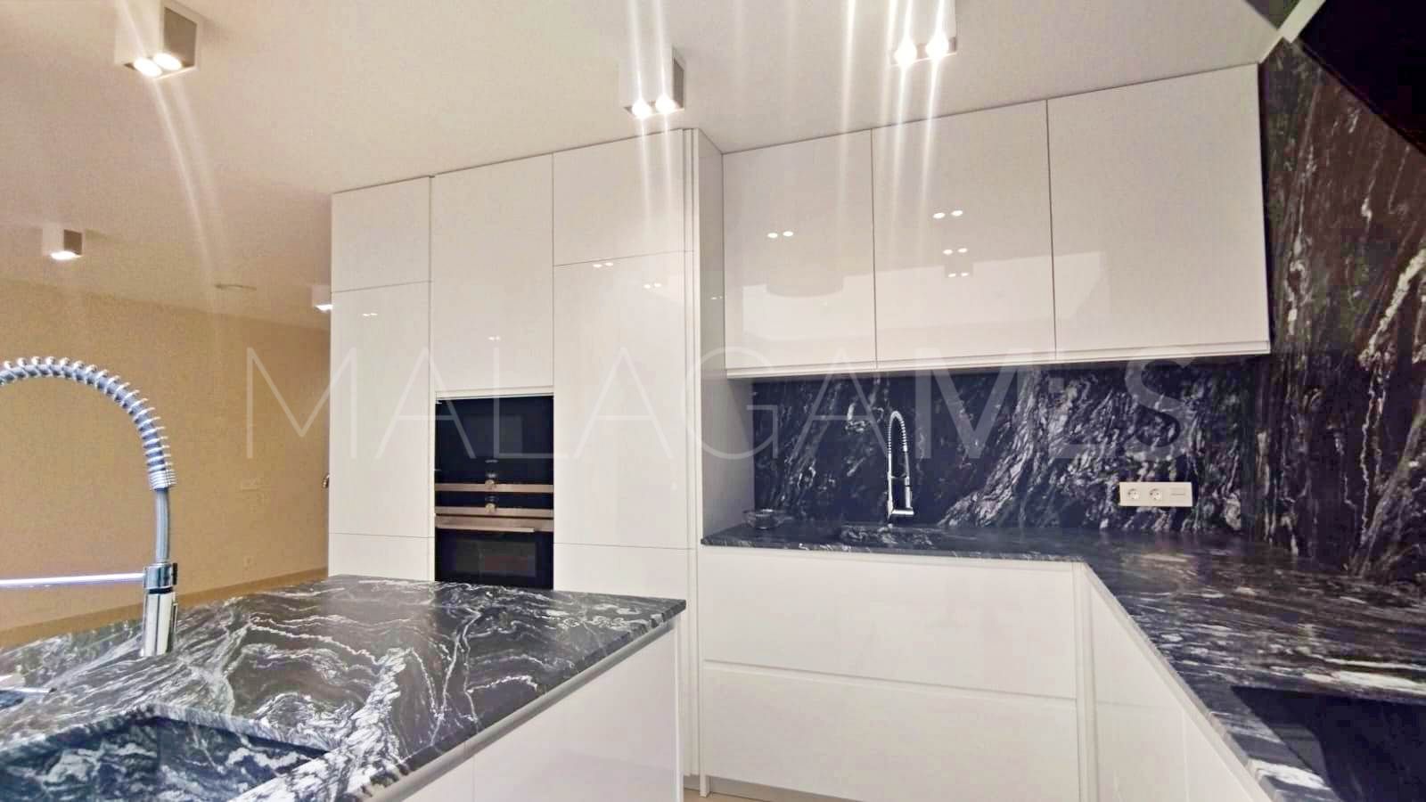 Ground floor duplex for sale in Gray D'Albion
