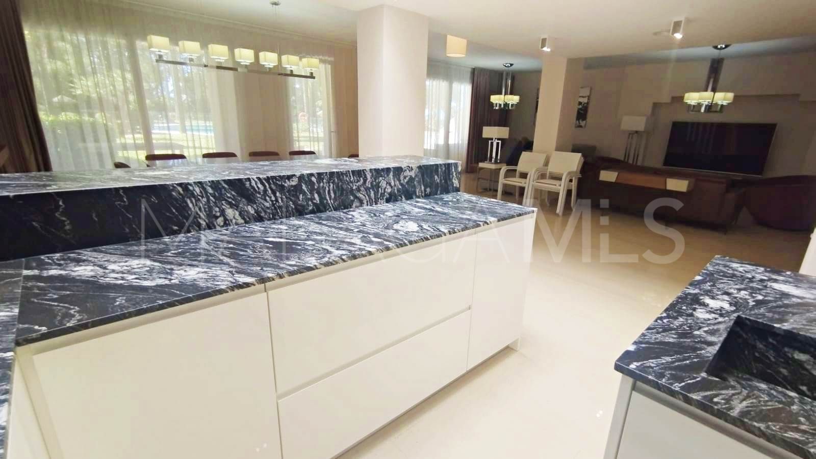 Ground floor duplex for sale in Gray D'Albion