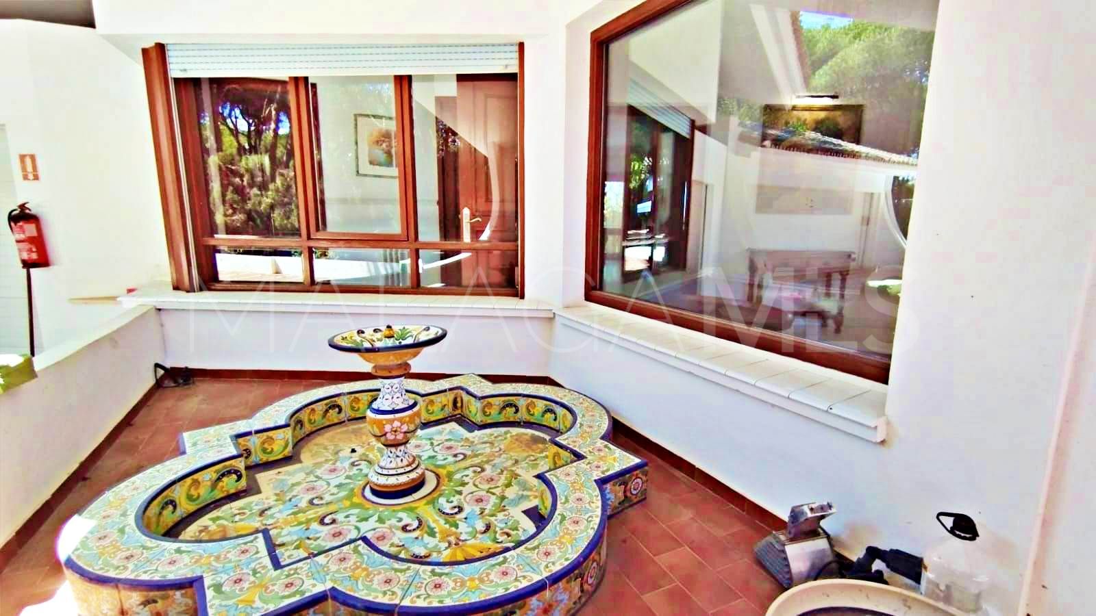 For sale villa in Marbella East