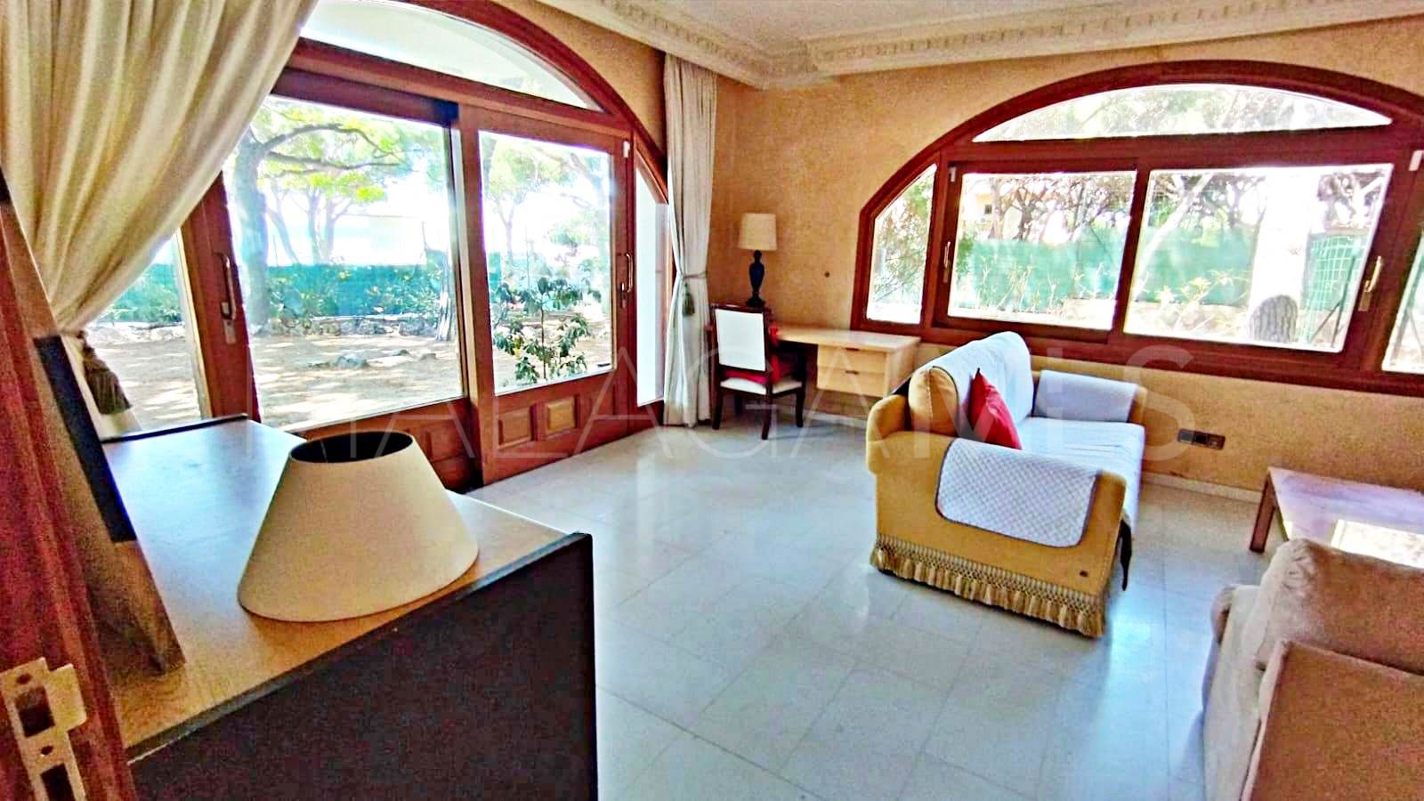 For sale villa in Marbella East