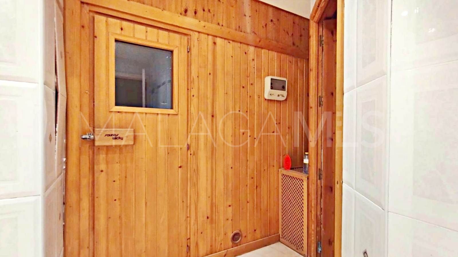 For sale villa in Marbella East
