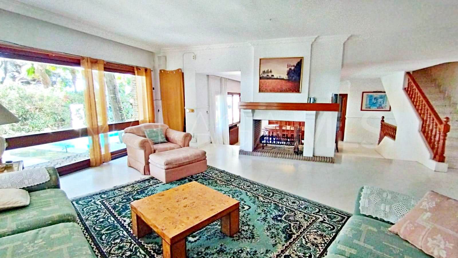 For sale villa in Marbella East