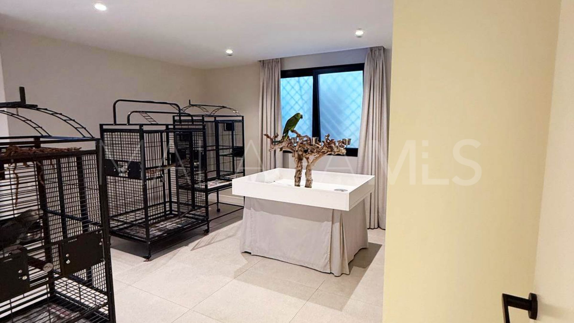 Buy Kings Hills apartment with 3 bedrooms