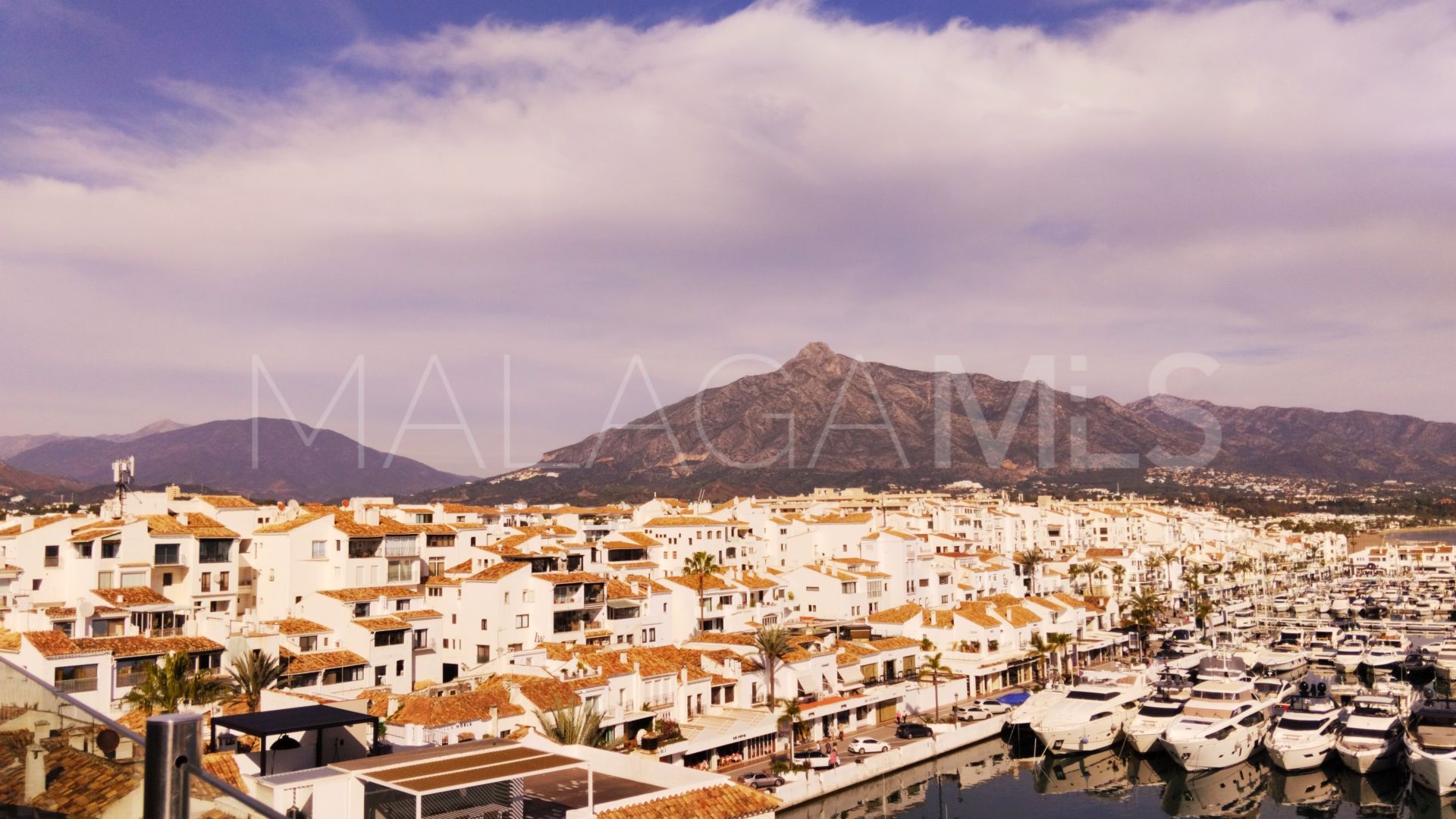 Buy Kings Hills apartment with 3 bedrooms