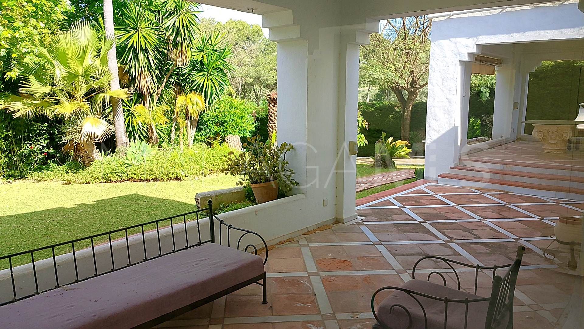 Villa with 4 bedrooms for sale in El Paraiso