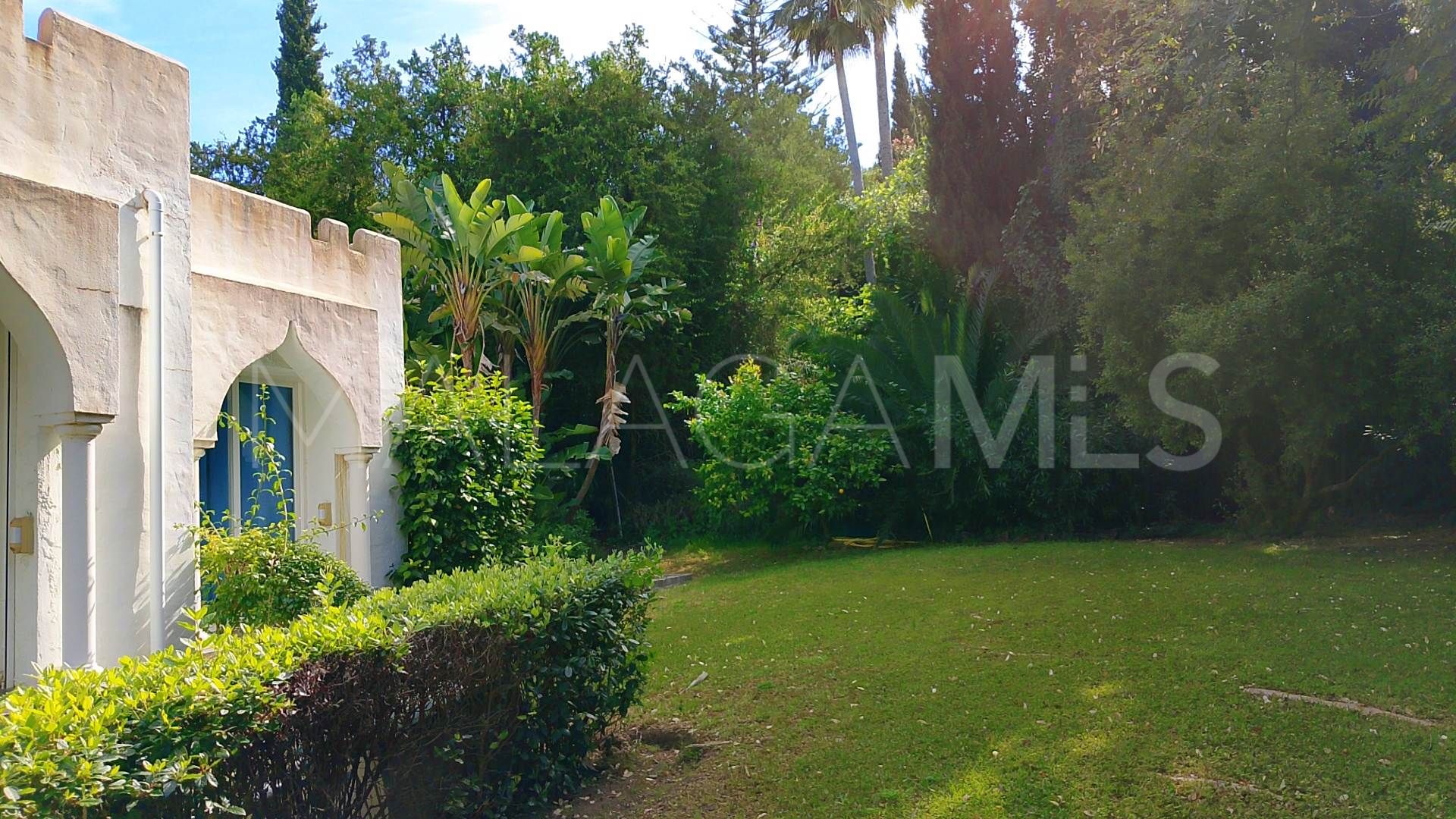 Villa with 4 bedrooms for sale in El Paraiso