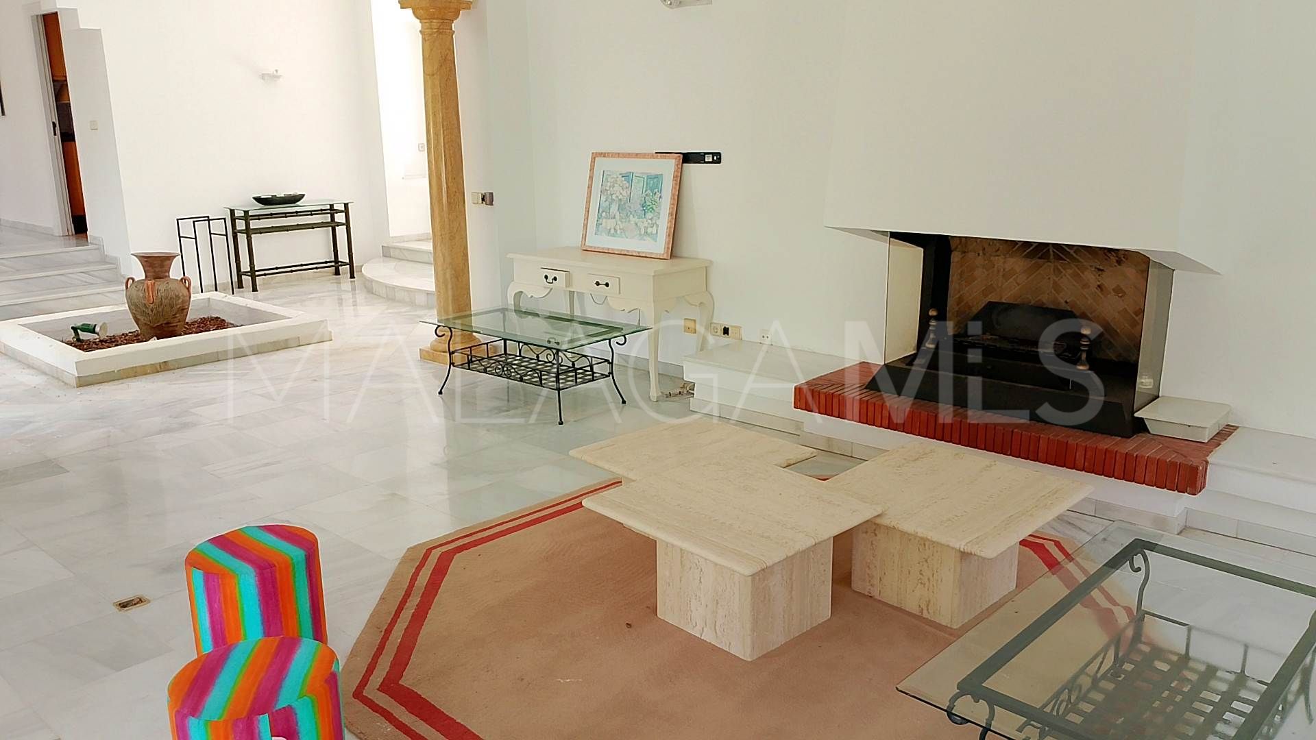 Villa with 4 bedrooms for sale in El Paraiso