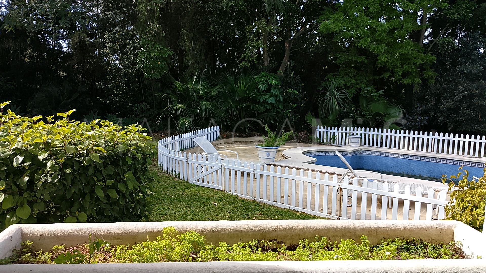 Villa with 4 bedrooms for sale in El Paraiso