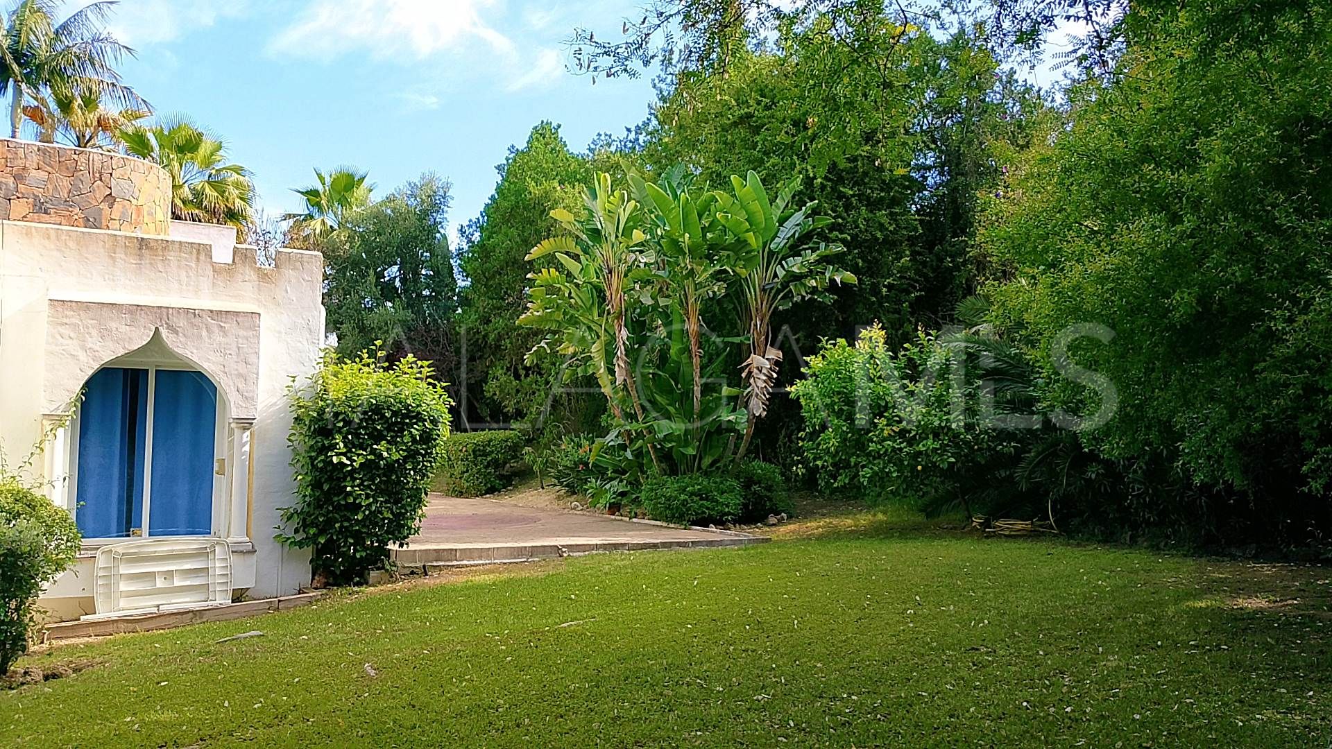 Villa with 4 bedrooms for sale in El Paraiso