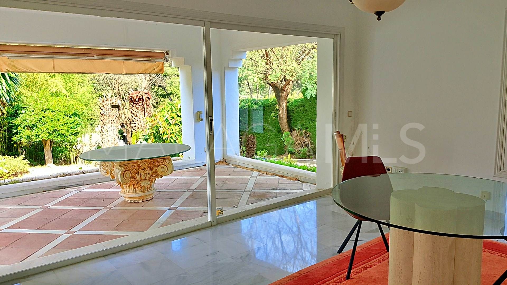 Villa with 4 bedrooms for sale in El Paraiso