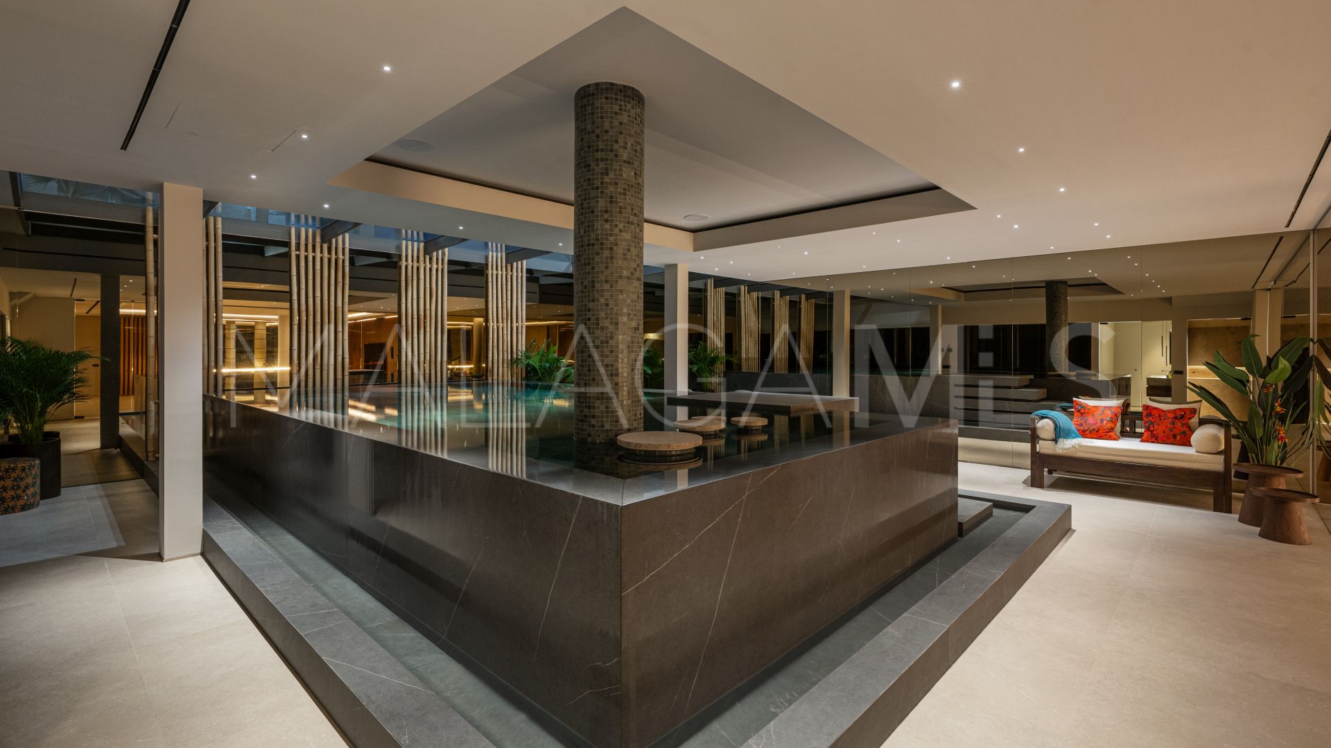 For sale El Herrojo villa