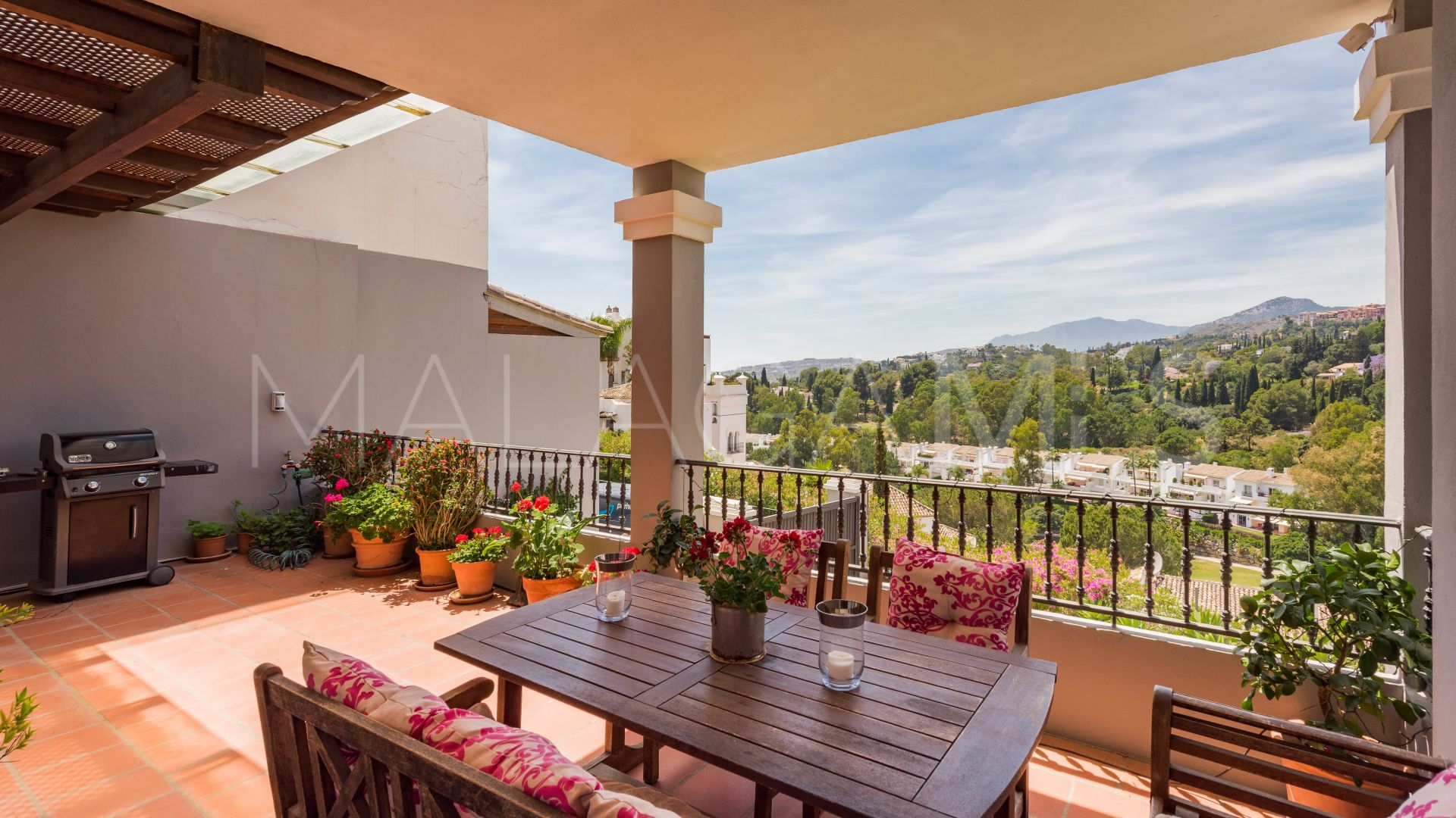 For sale villa in La Quinta Golf