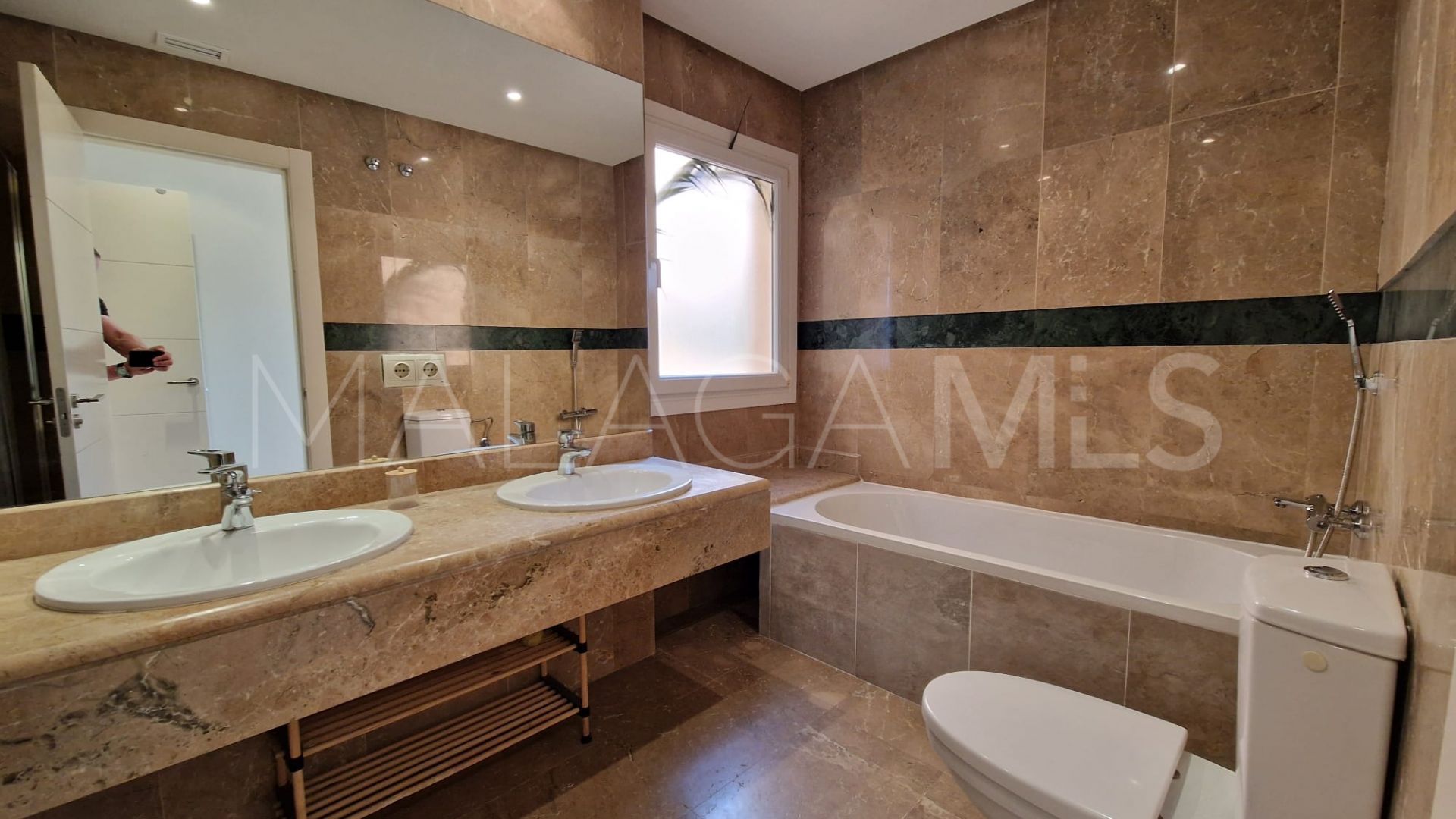 Appartement rez de chaussée for sale in Vista Real