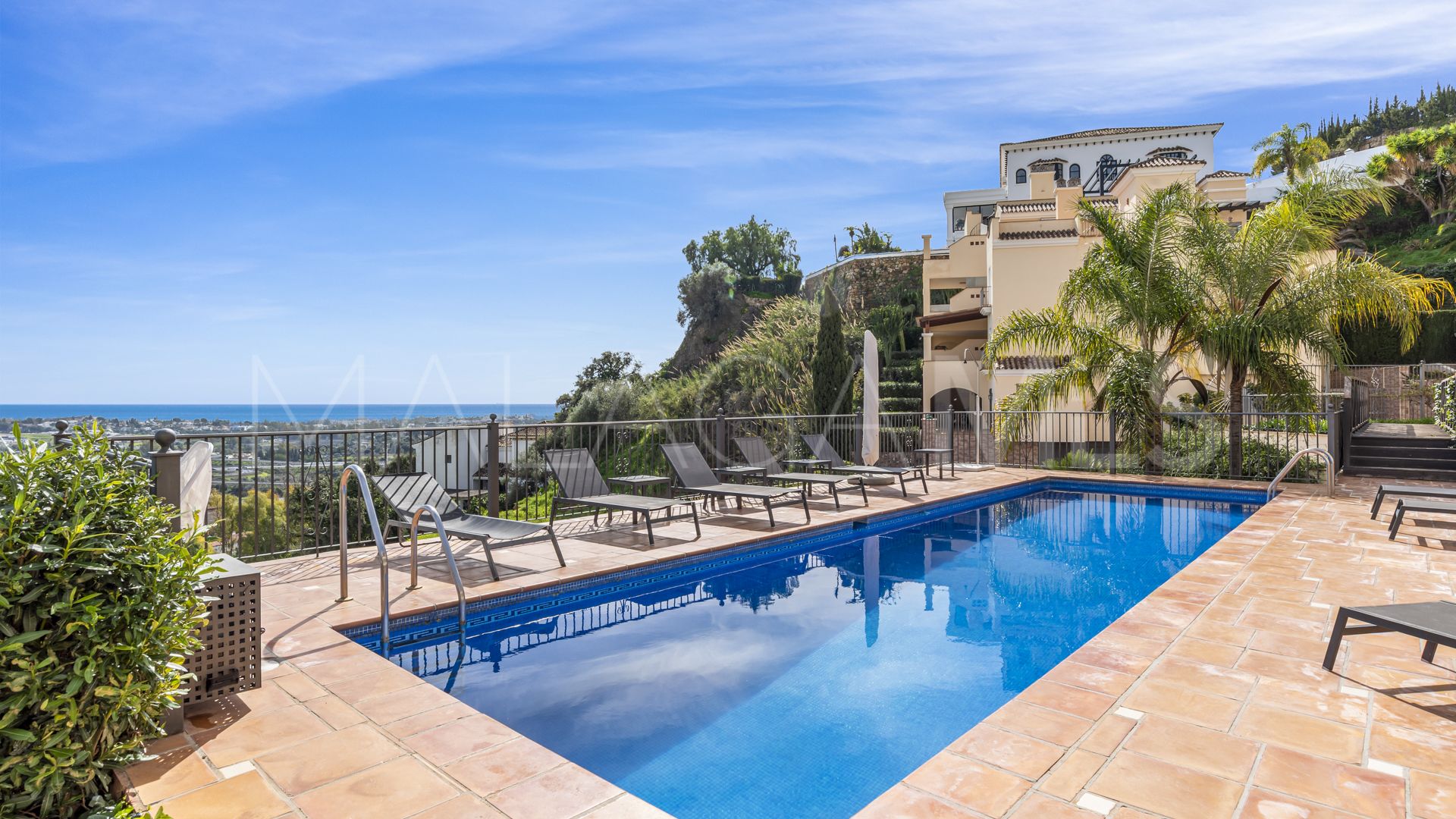 Penthaus for sale in Los Almendros