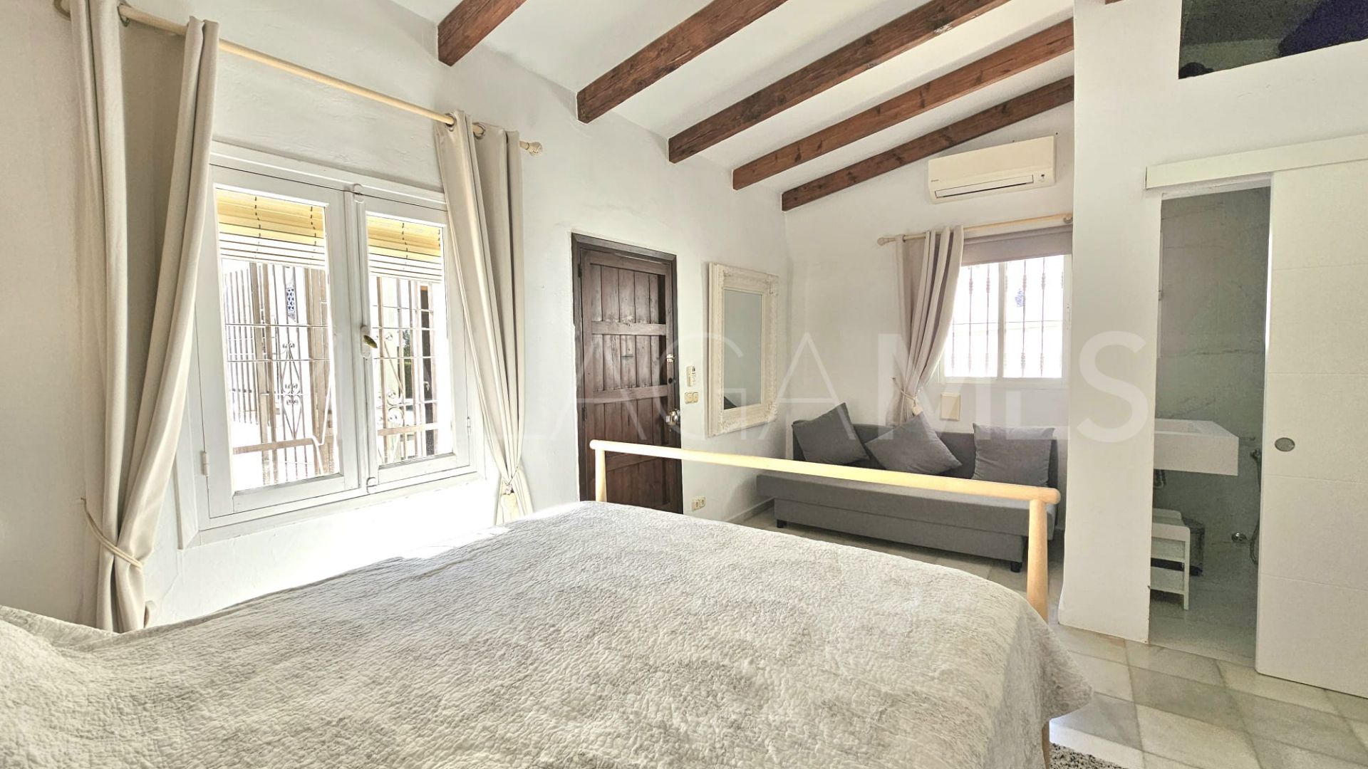 Villa for sale in Fuente del Espanto