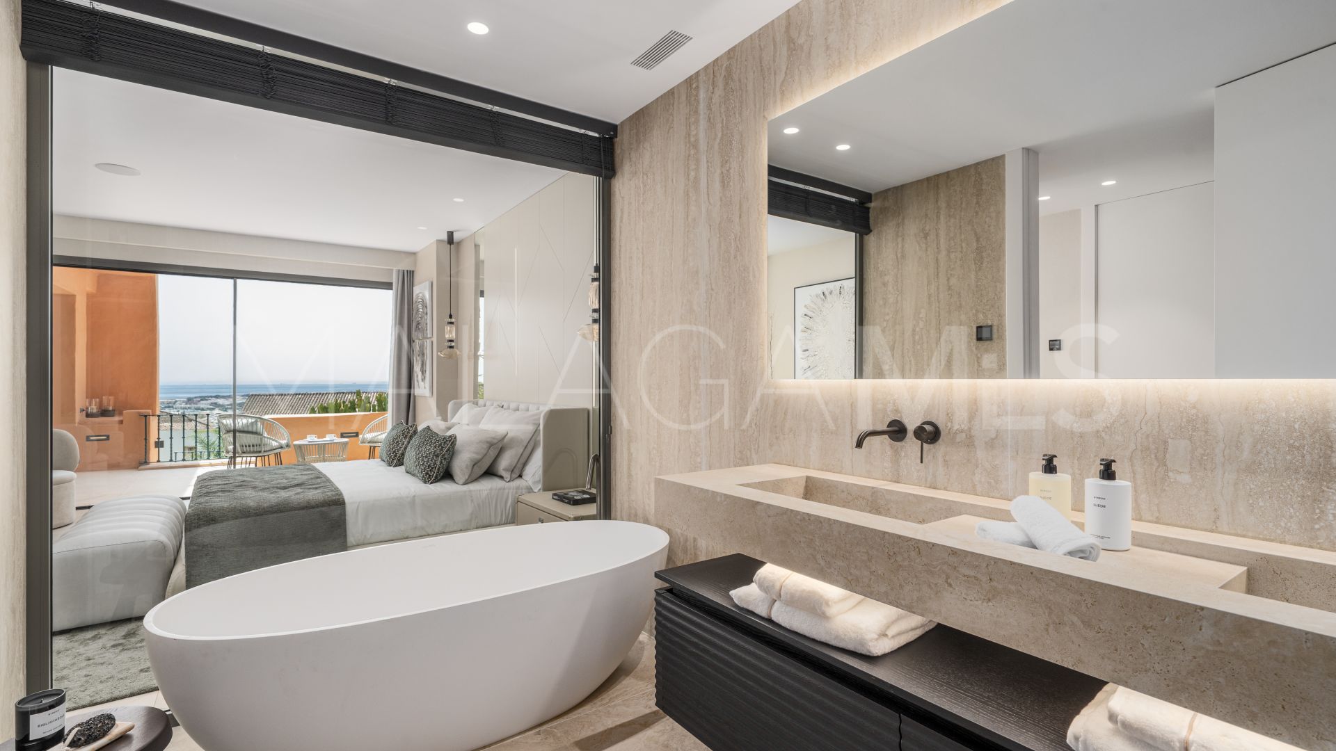 Duplex for sale in Les Belvederes