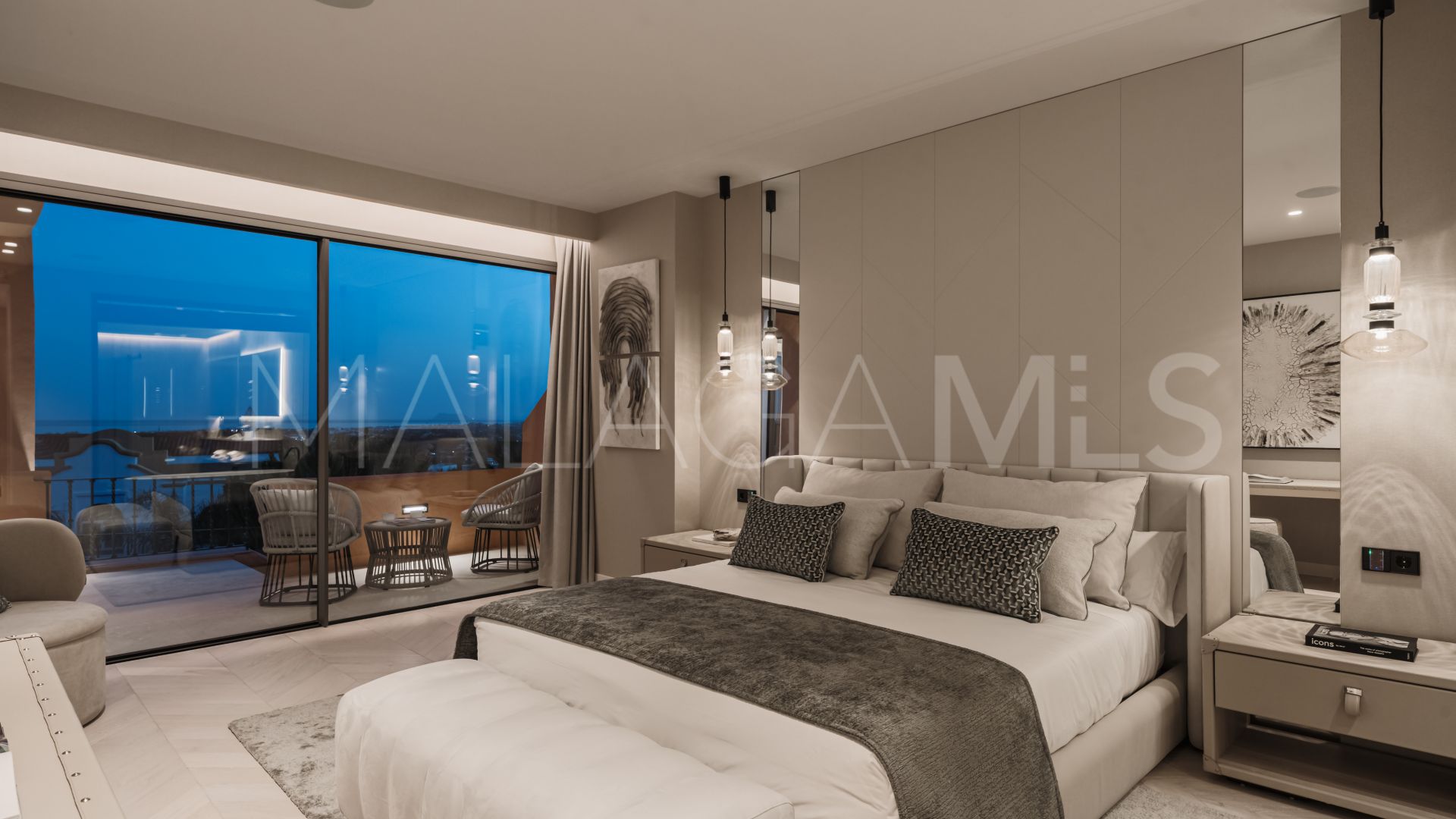 Duplex for sale in Les Belvederes