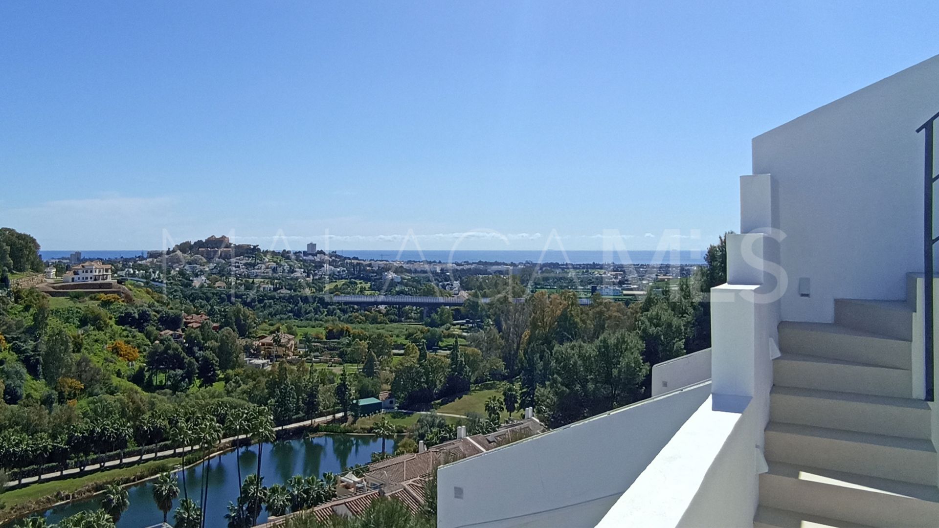 Takvåning for sale in La Quinta