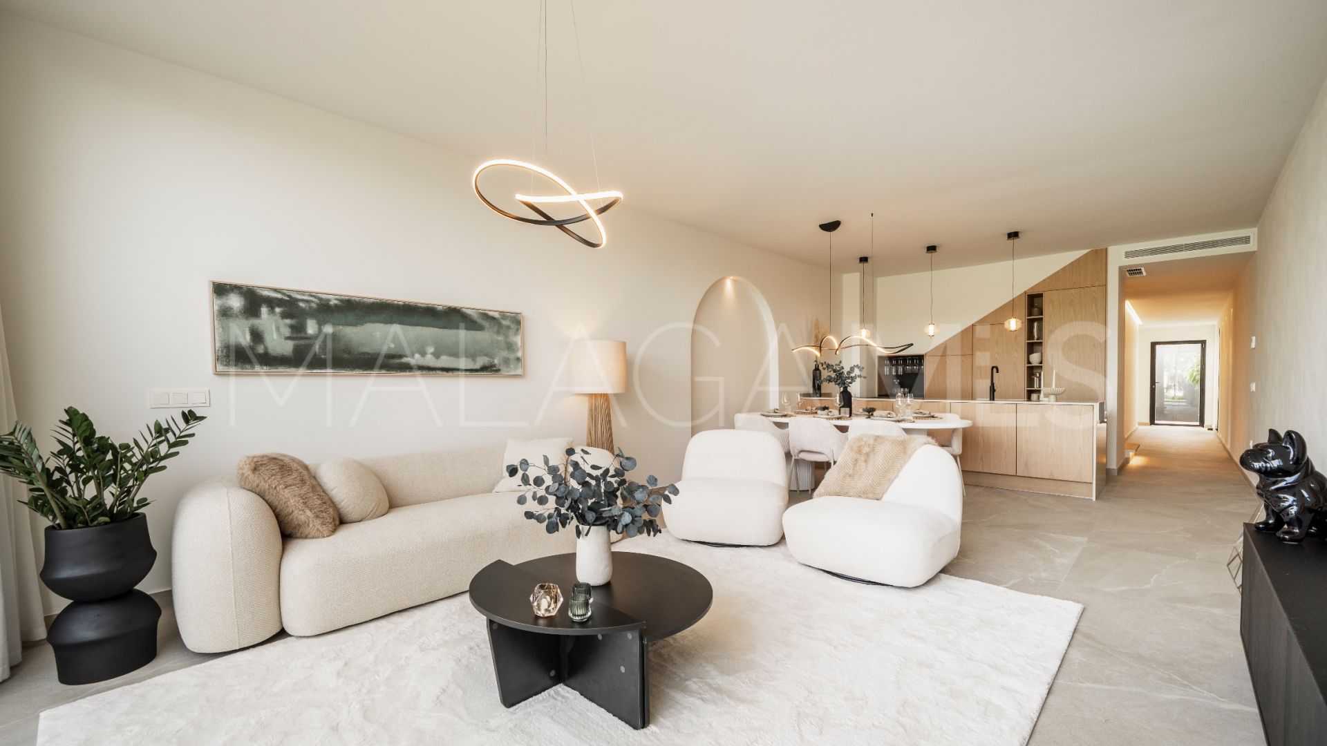 Town house for sale in Nueva Andalucia