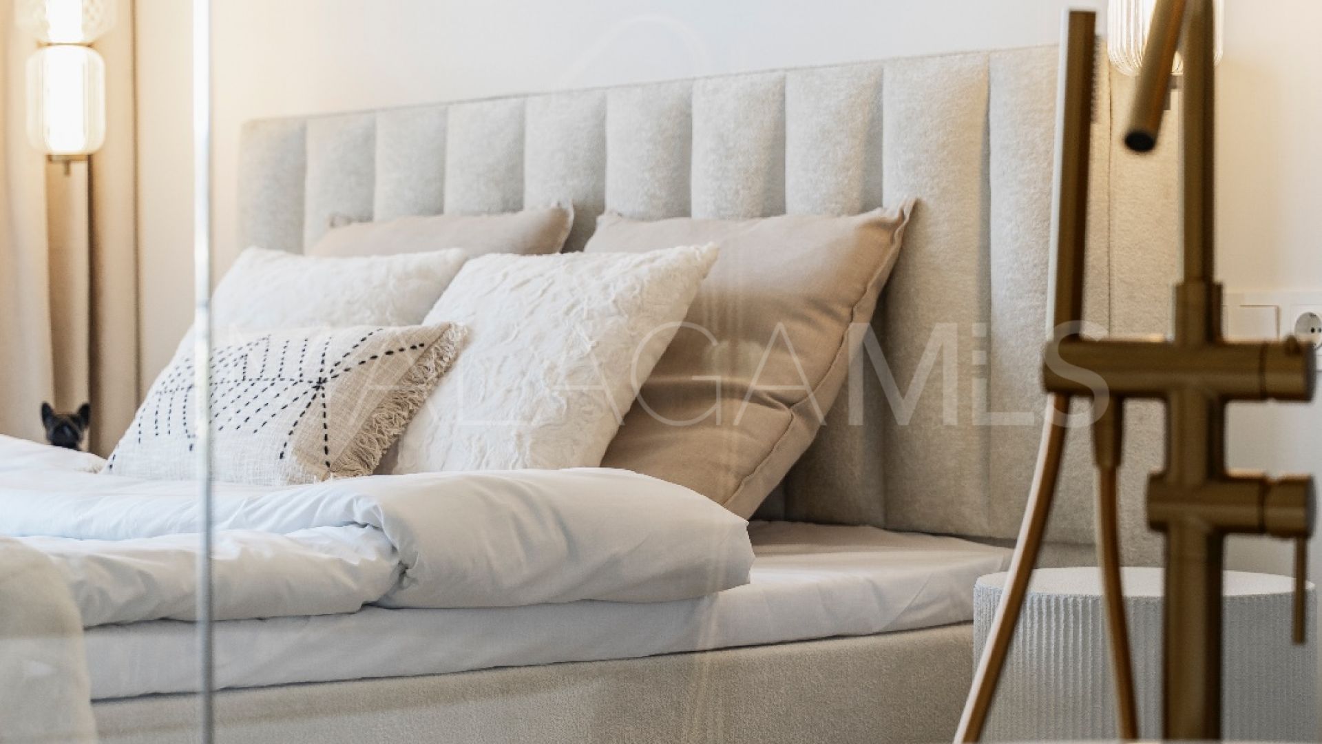 Town house for sale in Nueva Andalucia