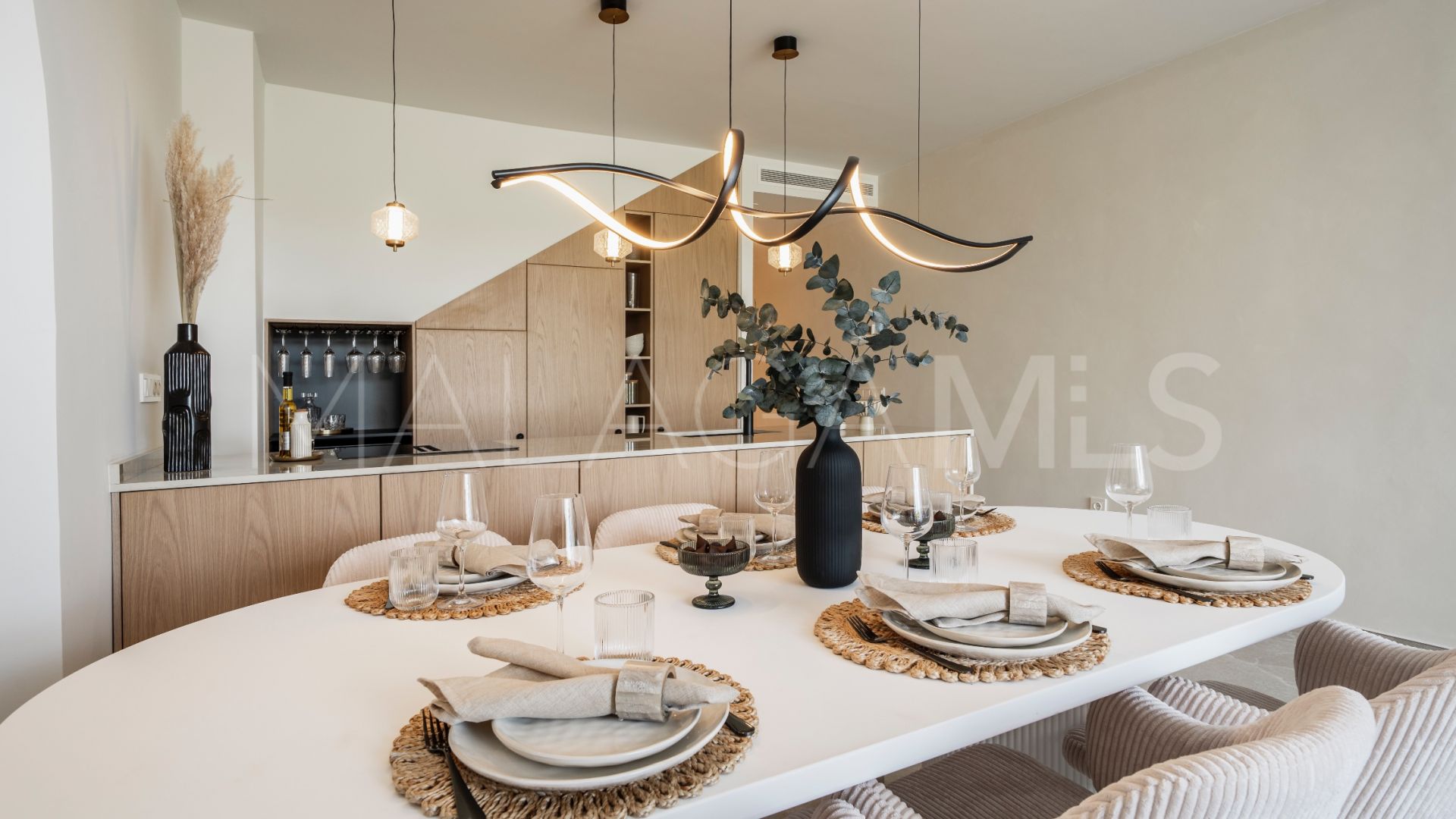 Town house for sale in Nueva Andalucia