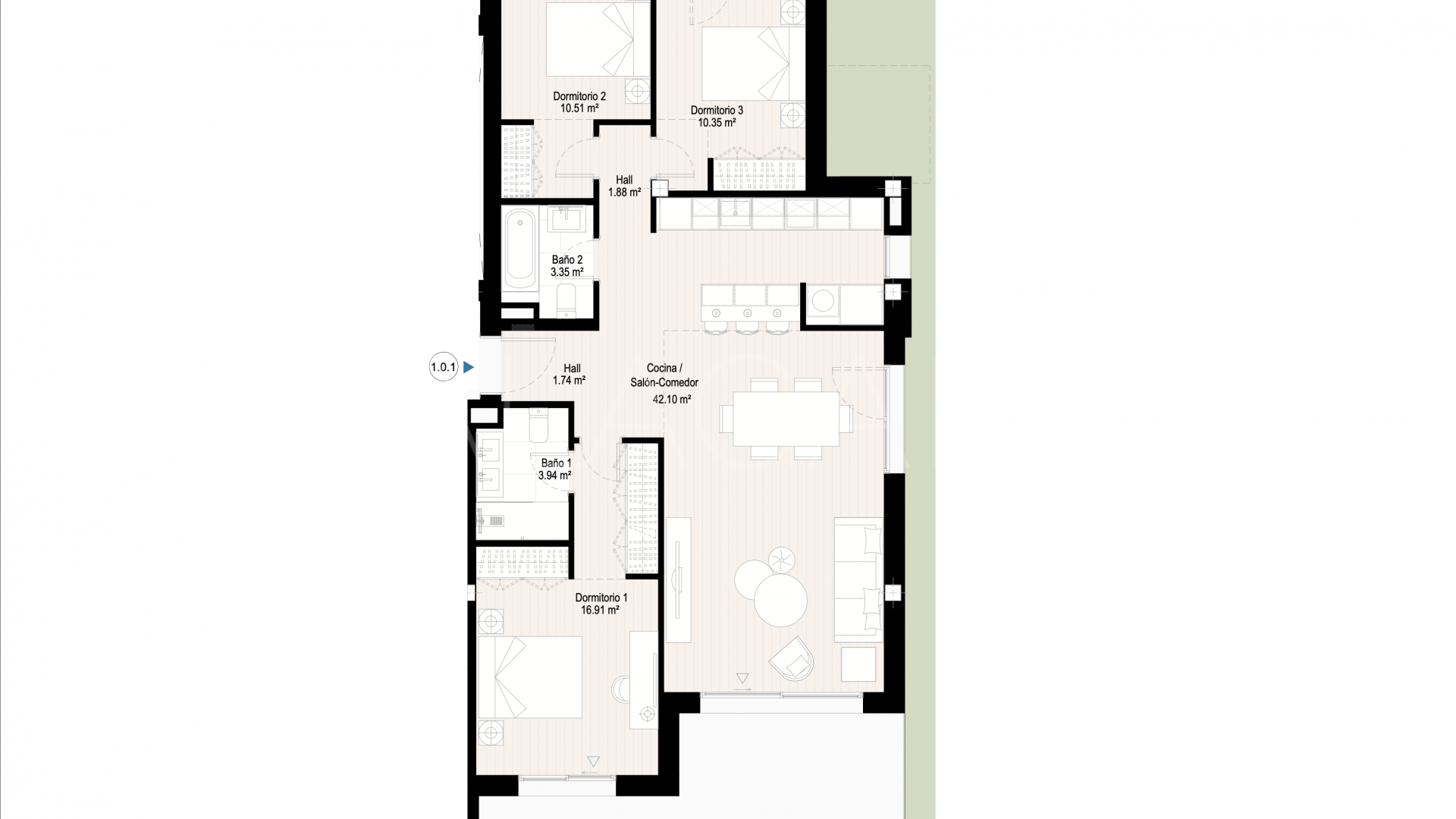 Ground floor apartment for sale in Nueva Andalucia with 3 bedrooms