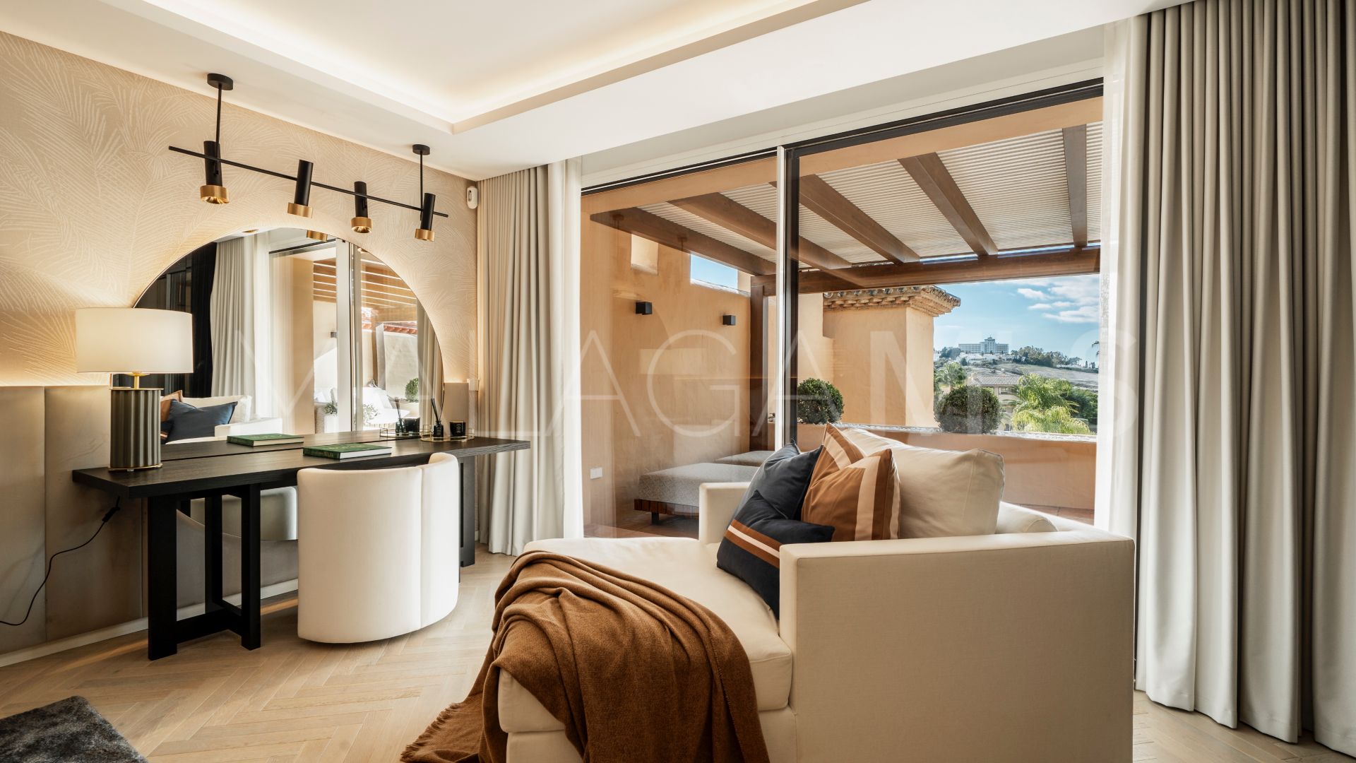 Tvåvånings takvåning for sale in Benahavis