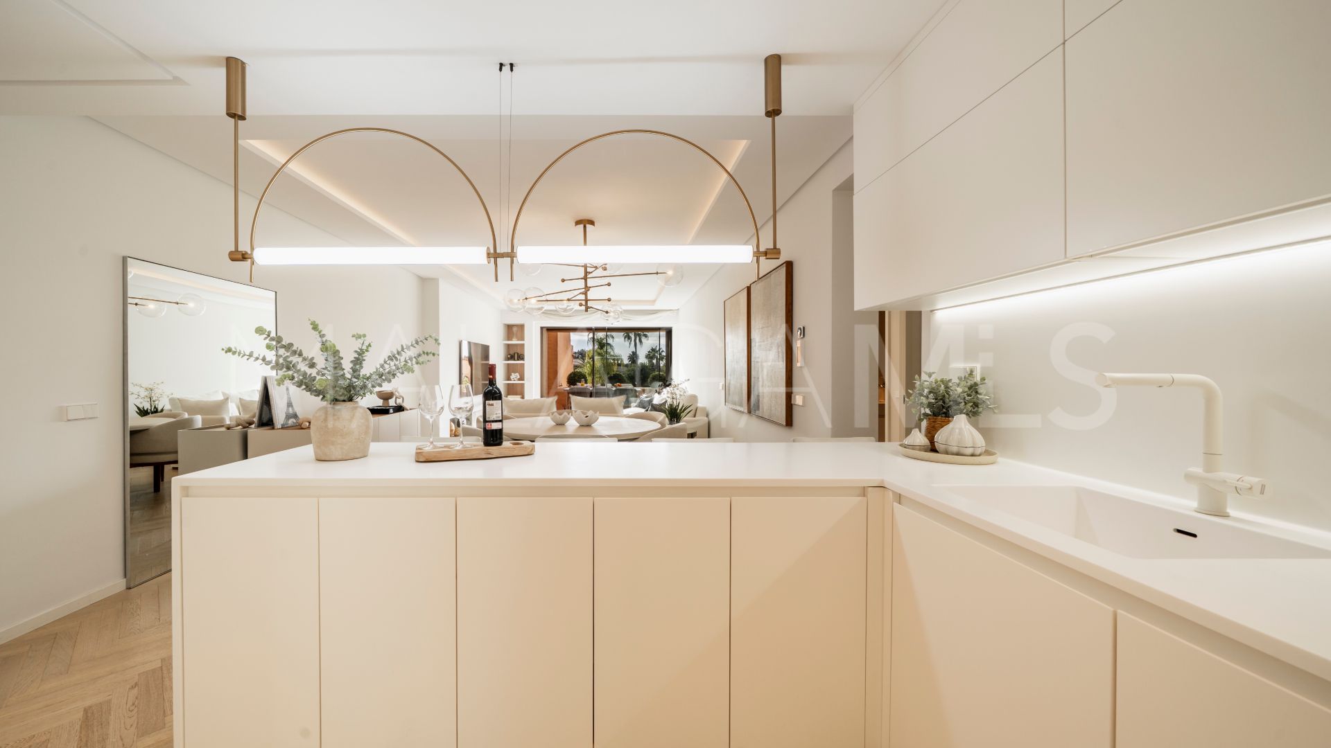 Tvåvånings takvåning for sale in Benahavis