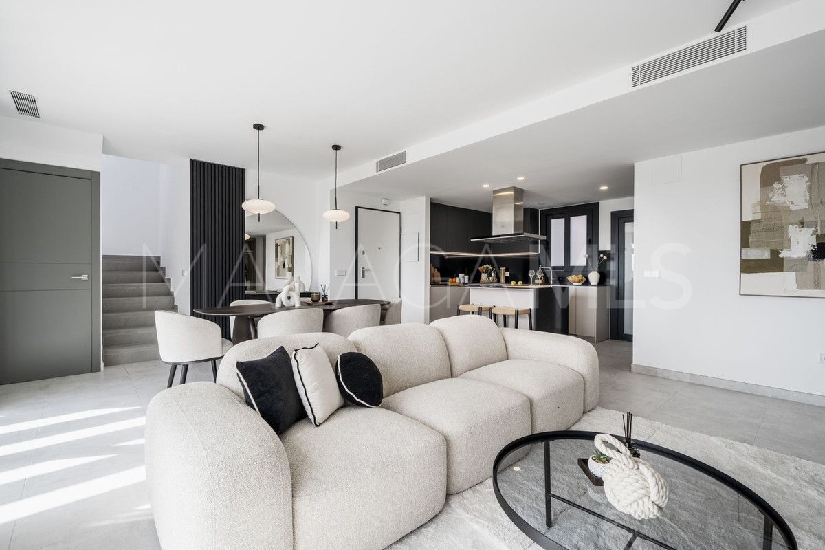 For sale Estepona 3 bedrooms penthouse